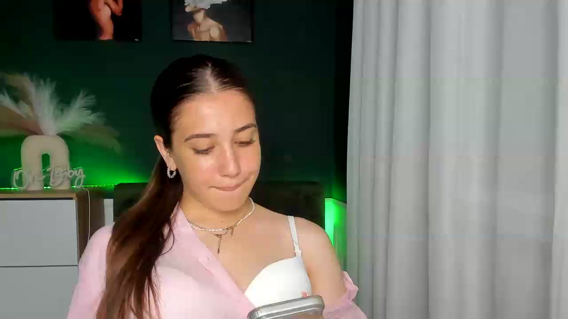 Gallery image thumbnail from AlexaPirs's myfreecams stream on, 06/23/2026, 15:57 image 20 of 20