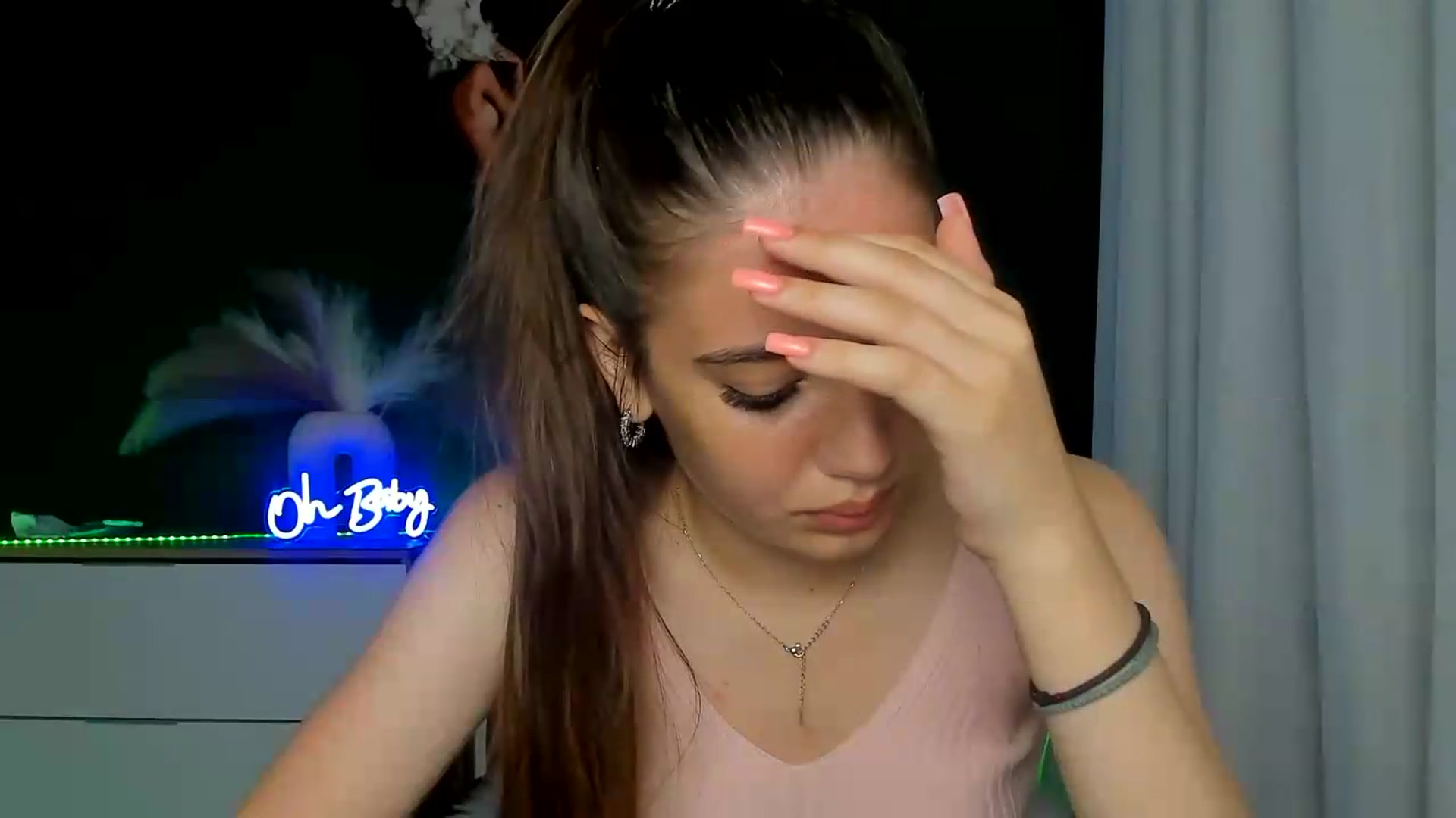 Gallery image thumbnail from AlexaPirs's myfreecams stream on, 06/30/2026, 14:46 image 8 of 20