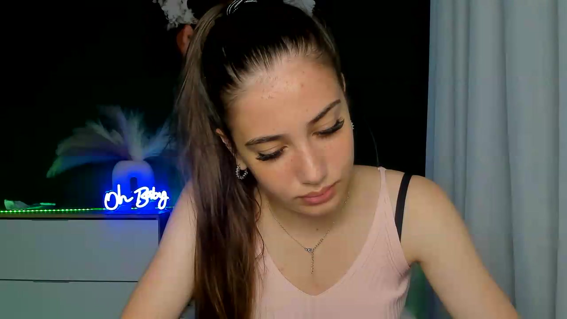 Gallery image thumbnail from AlexaPirs's myfreecams stream on, 06/30/2026, 14:46 image 7 of 20