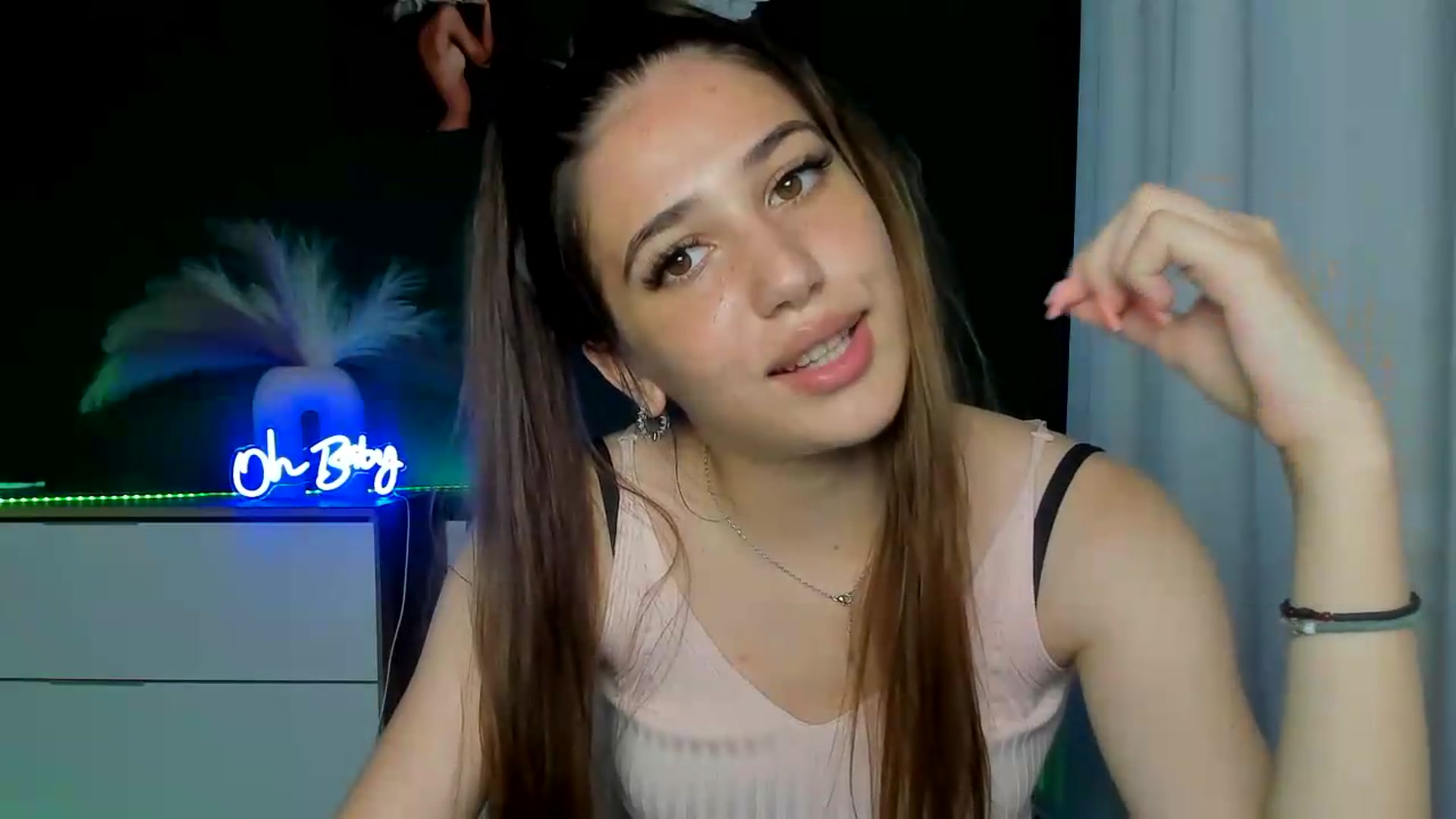 Gallery image thumbnail from AlexaPirs's myfreecams stream on, 06/30/2026, 16:44 image 14 of 20