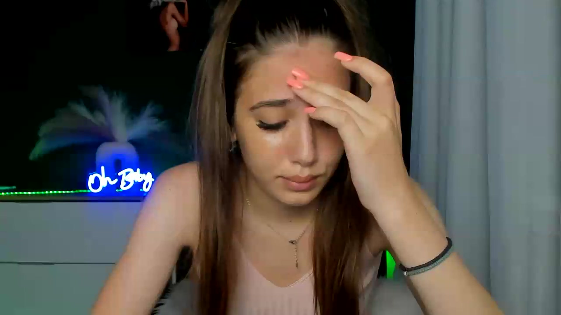 Gallery image thumbnail from AlexaPirs's myfreecams stream on, 06/30/2026, 16:44 image 8 of 20