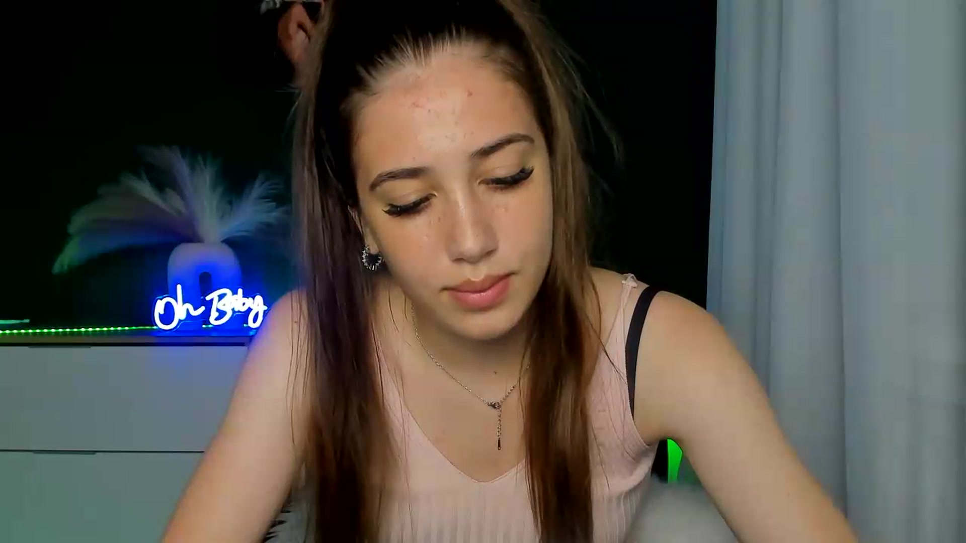 Gallery image thumbnail from AlexaPirs's myfreecams stream on, 06/30/2026, 16:44 image 10 of 20