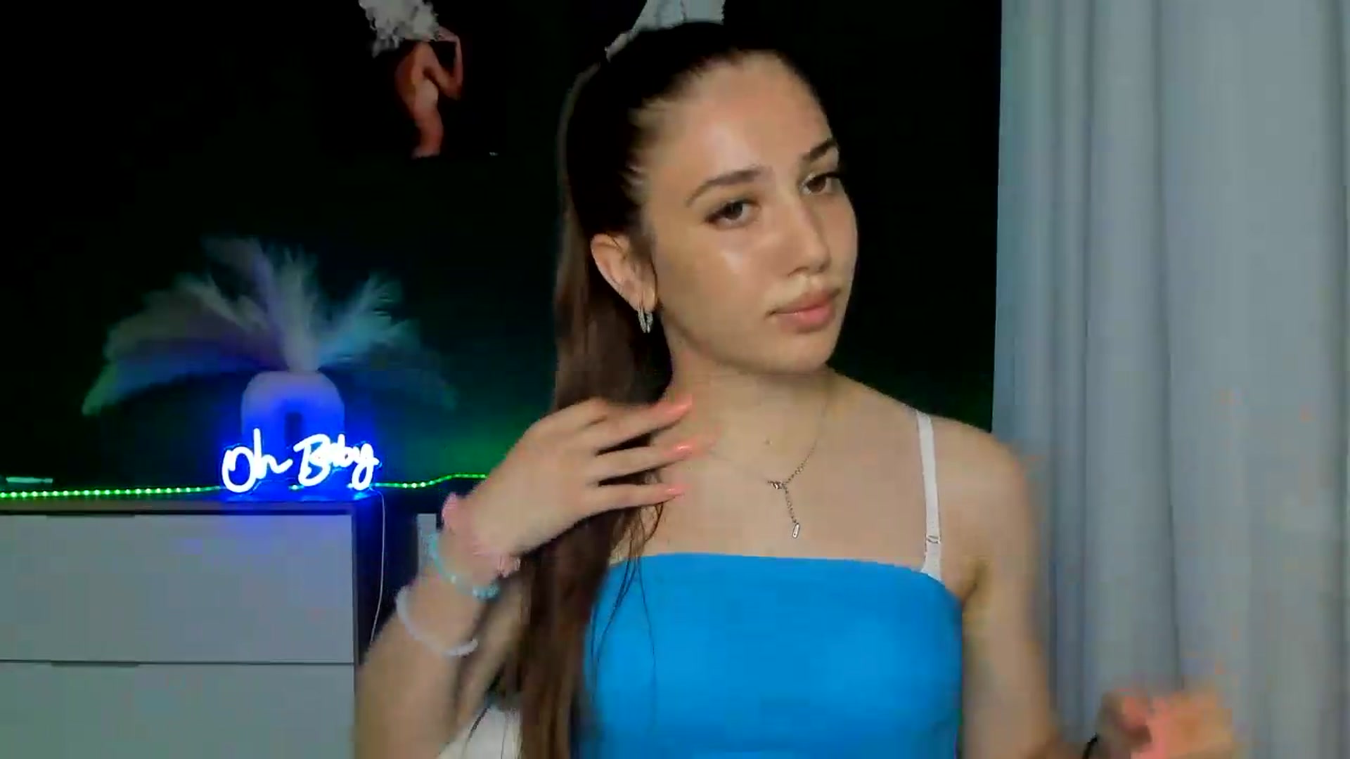 Gallery image thumbnail from AlexaPirs's myfreecams stream on, 07/01/2026, 13:54 image 2 of 20