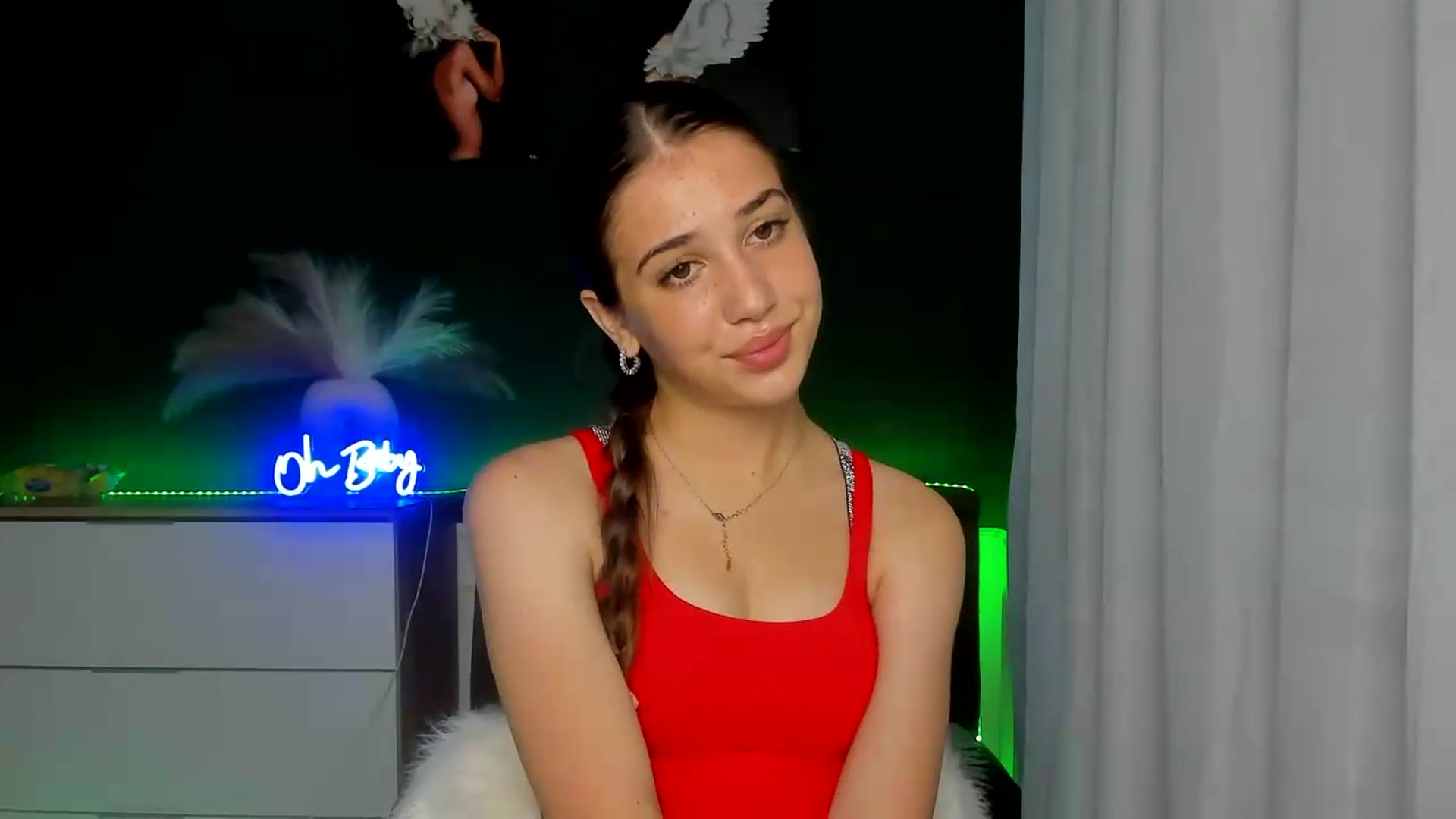 Gallery image thumbnail from AlexaPirs's myfreecams stream on, 07/15/2026, 13:12 image 6 of 20