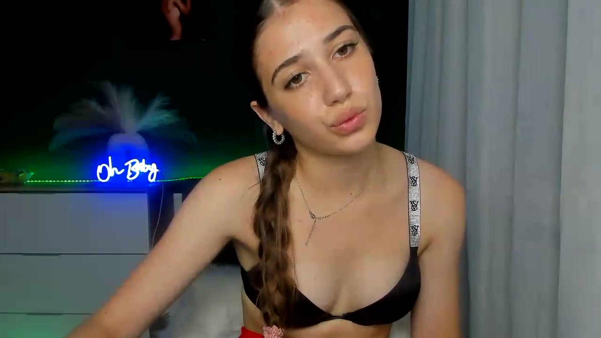 Gallery image thumbnail from AlexaPirs's myfreecams stream on, 07/15/2026, 15:24 image 15 of 20