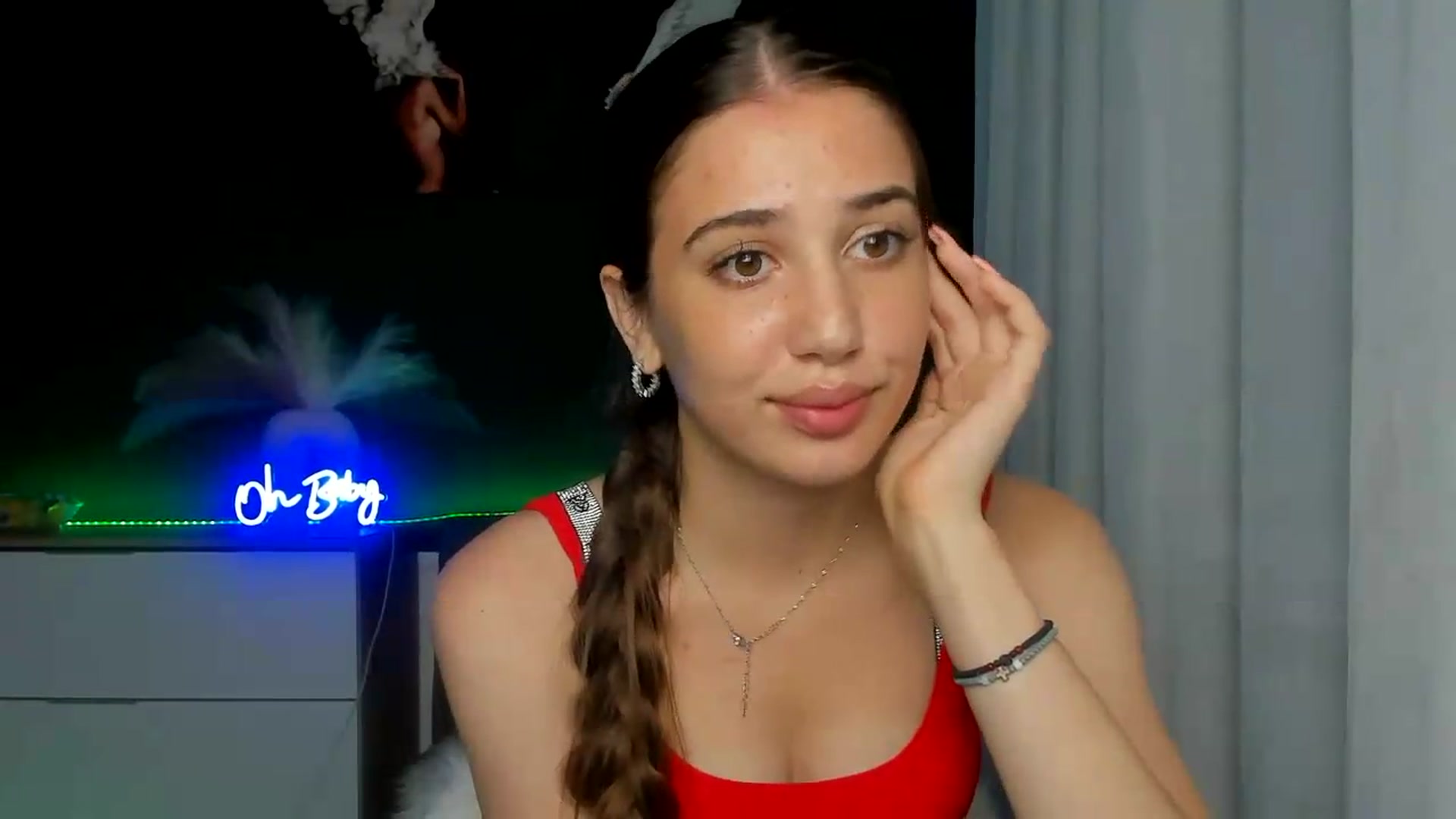 Gallery image thumbnail from AlexaPirs's myfreecams stream on, 07/15/2026, 15:51 image 20 of 20
