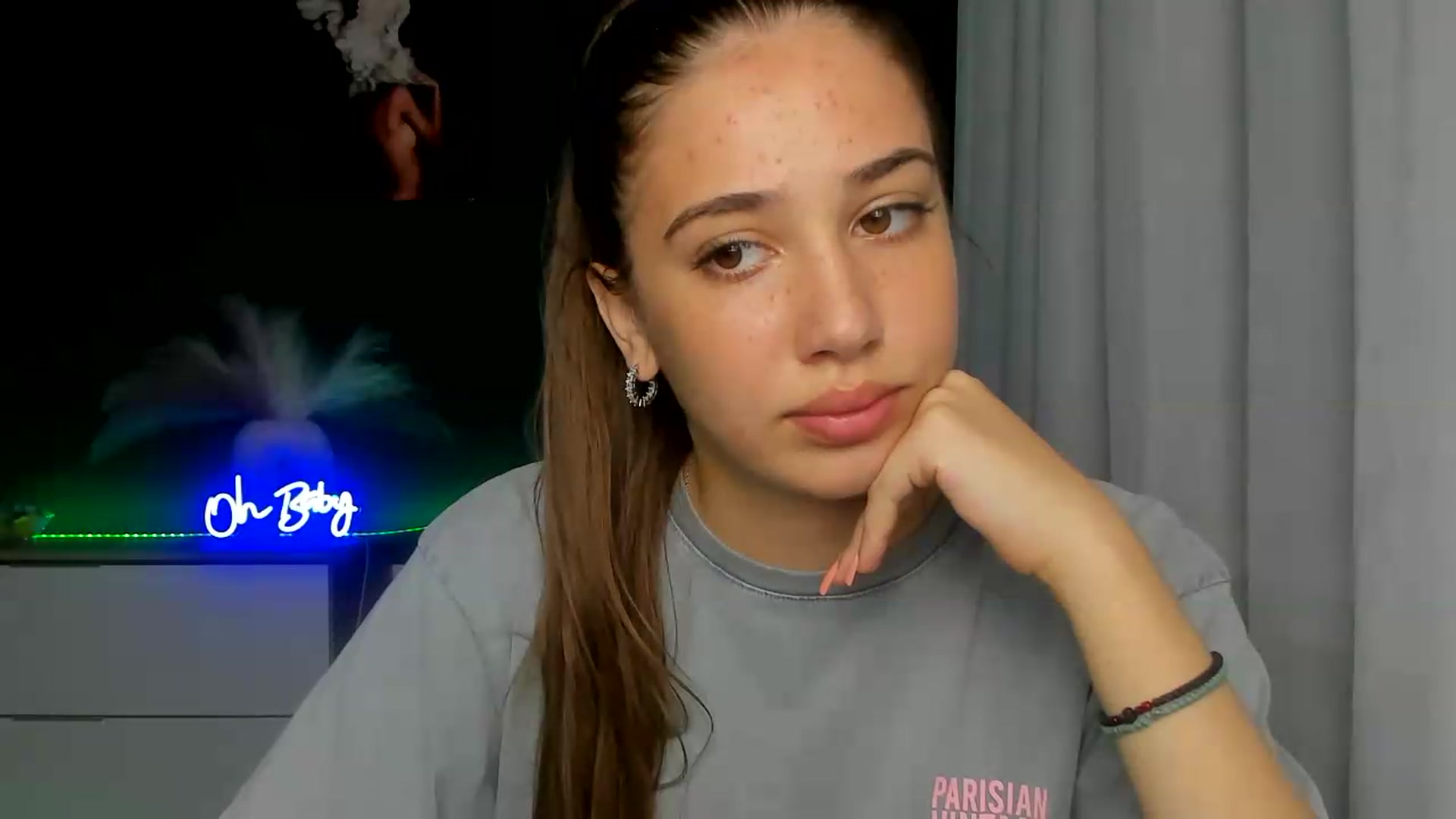 Gallery image thumbnail from AlexaPirs's myfreecams stream on, 07/16/2026, 12:34 image 19 of 20