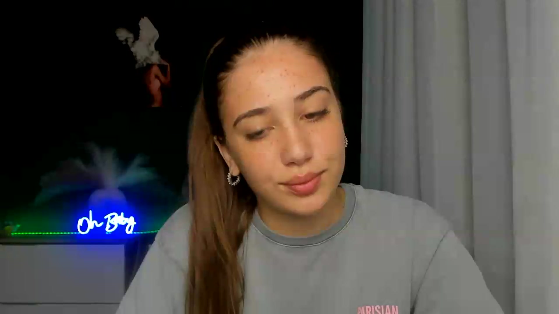 Gallery image thumbnail from AlexaPirs's myfreecams stream on, 07/16/2026, 12:34 image 16 of 20