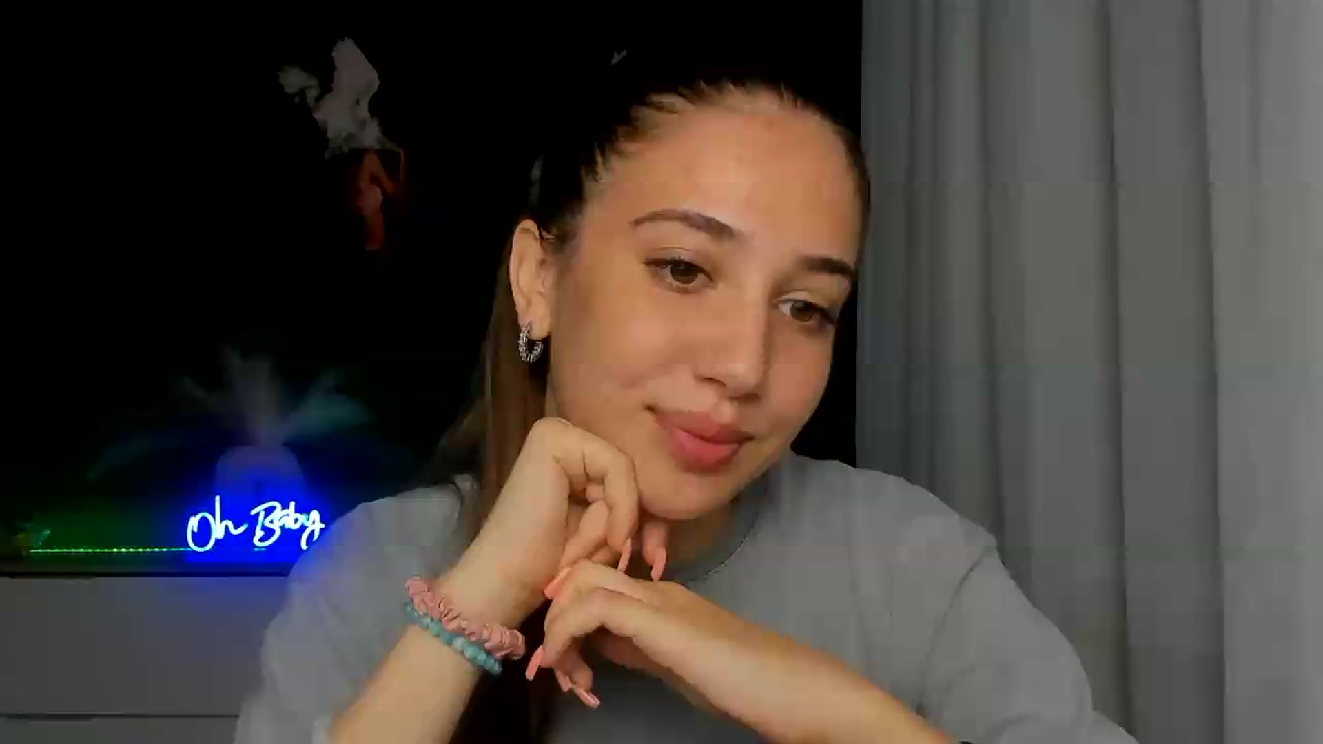 Gallery image thumbnail from AlexaPirs's myfreecams stream on, 07/16/2026, 12:34 image 14 of 20