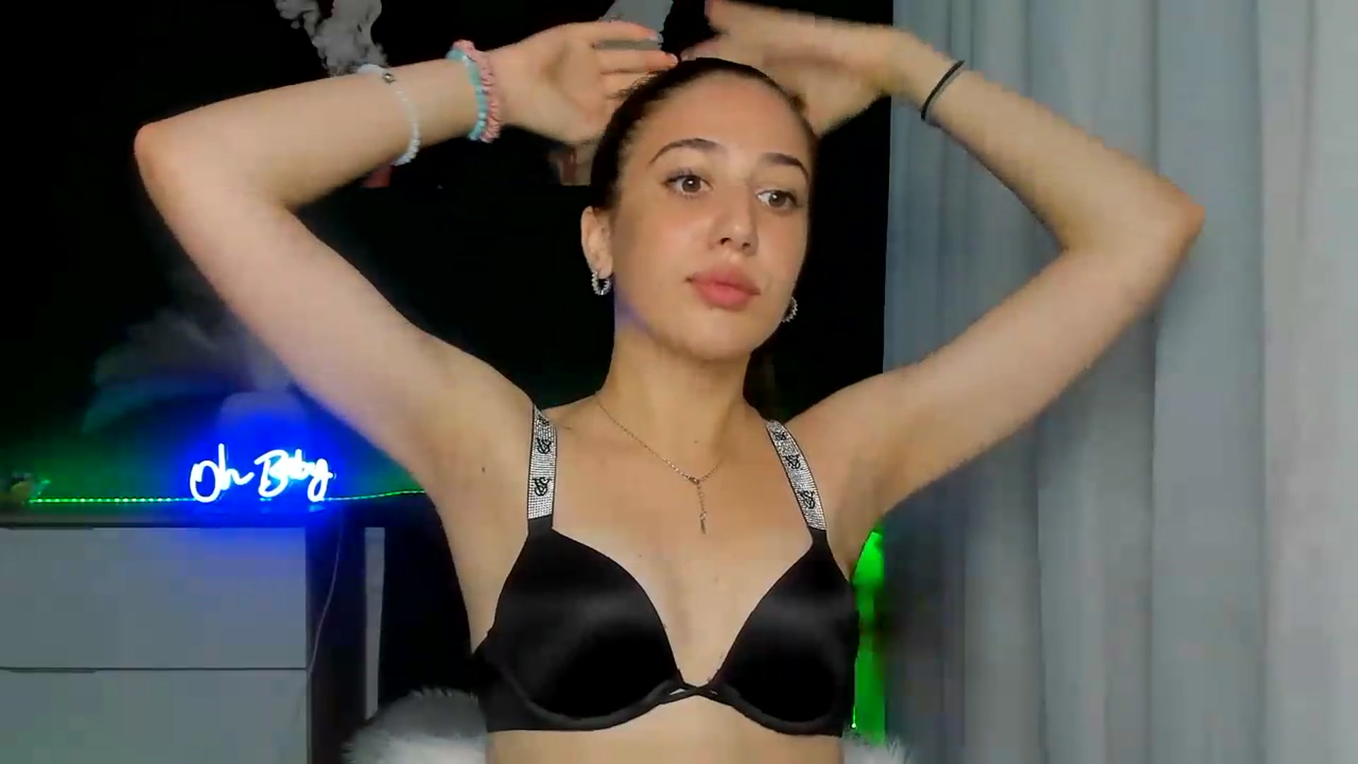 Gallery image thumbnail from AlexaPirs's myfreecams stream on, 07/16/2026, 13:33 image 2 of 20