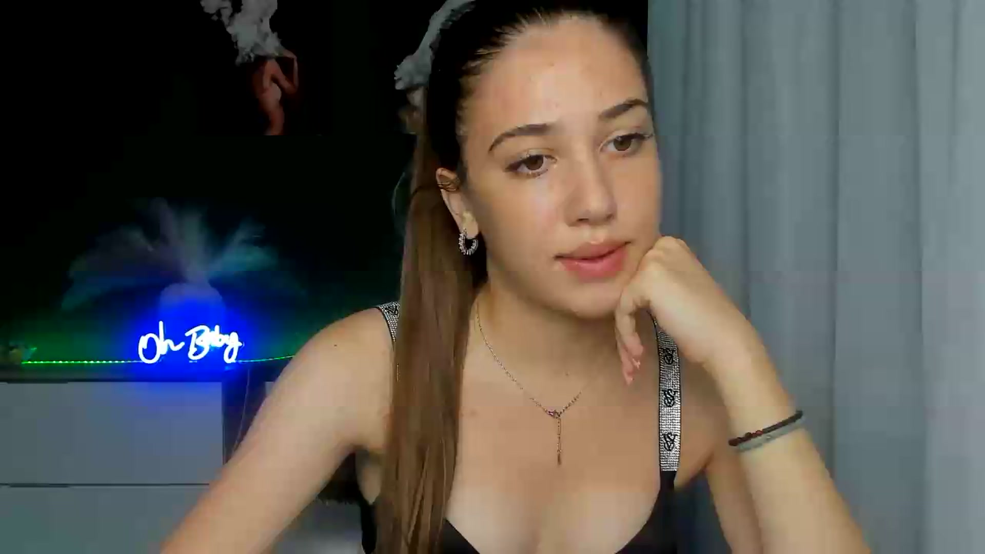 Gallery image thumbnail from AlexaPirs's myfreecams stream on, 07/16/2026, 13:33 image 1 of 20