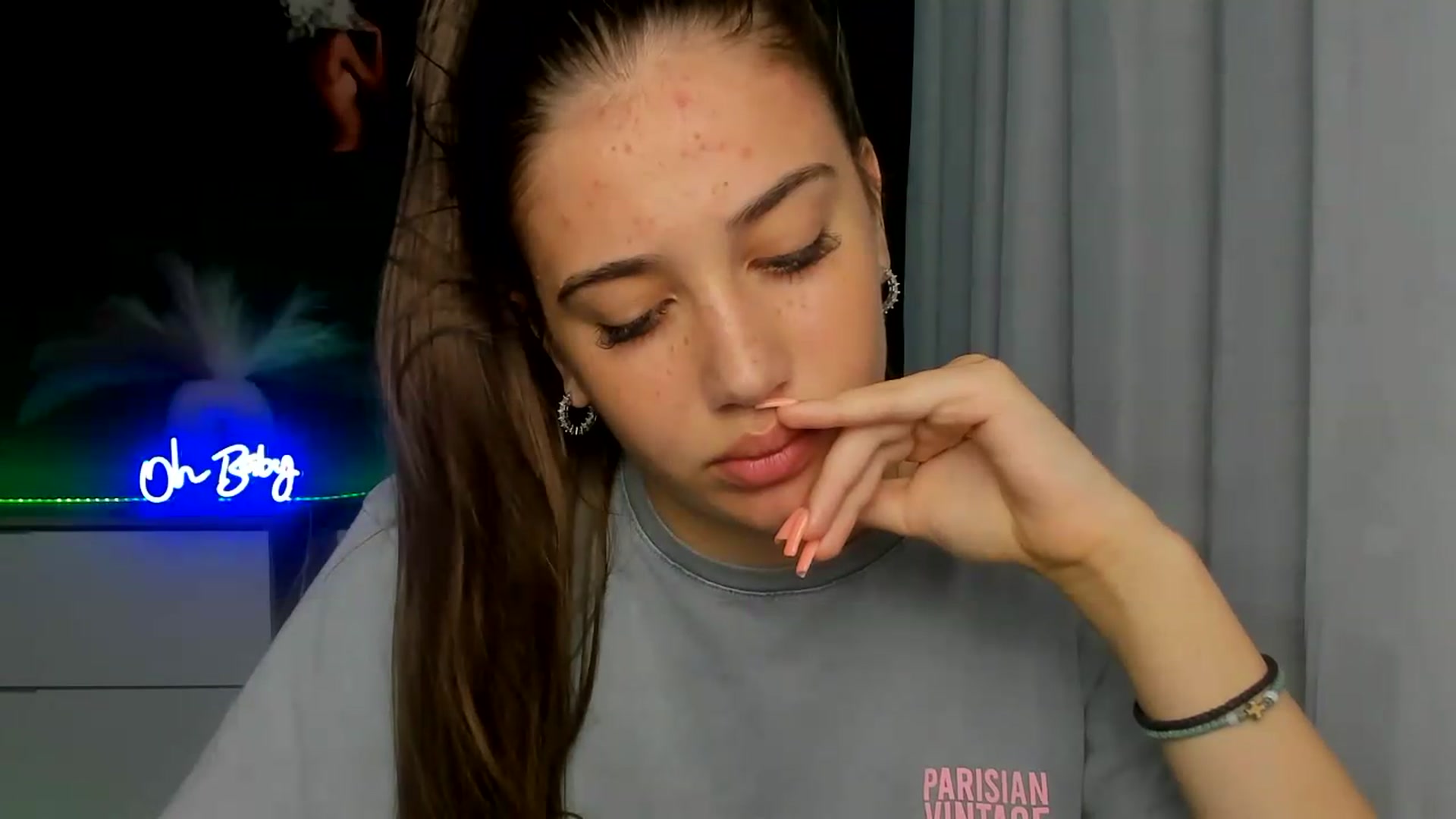 Gallery image thumbnail from AlexaPirs's myfreecams stream on, 07/16/2026, 16:25 image 17 of 20