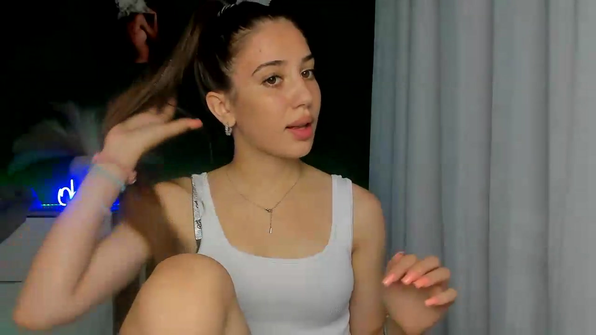Gallery image thumbnail from AlexaPirs's myfreecams stream on, 07/17/2026, 12:40 image 3 of 20