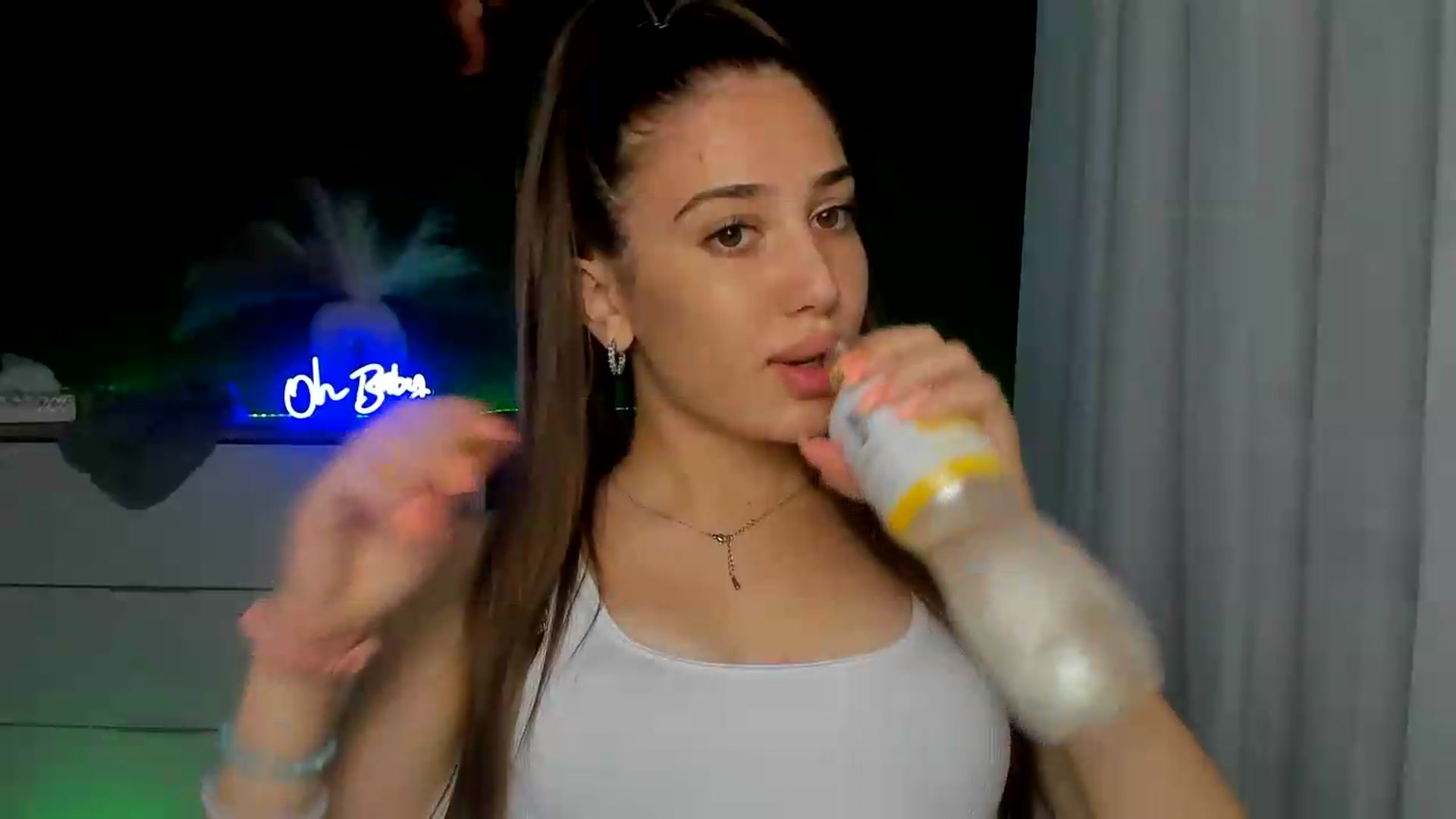 Gallery image thumbnail from AlexaPirs's myfreecams stream on, 07/17/2026, 13:24 image 6 of 20