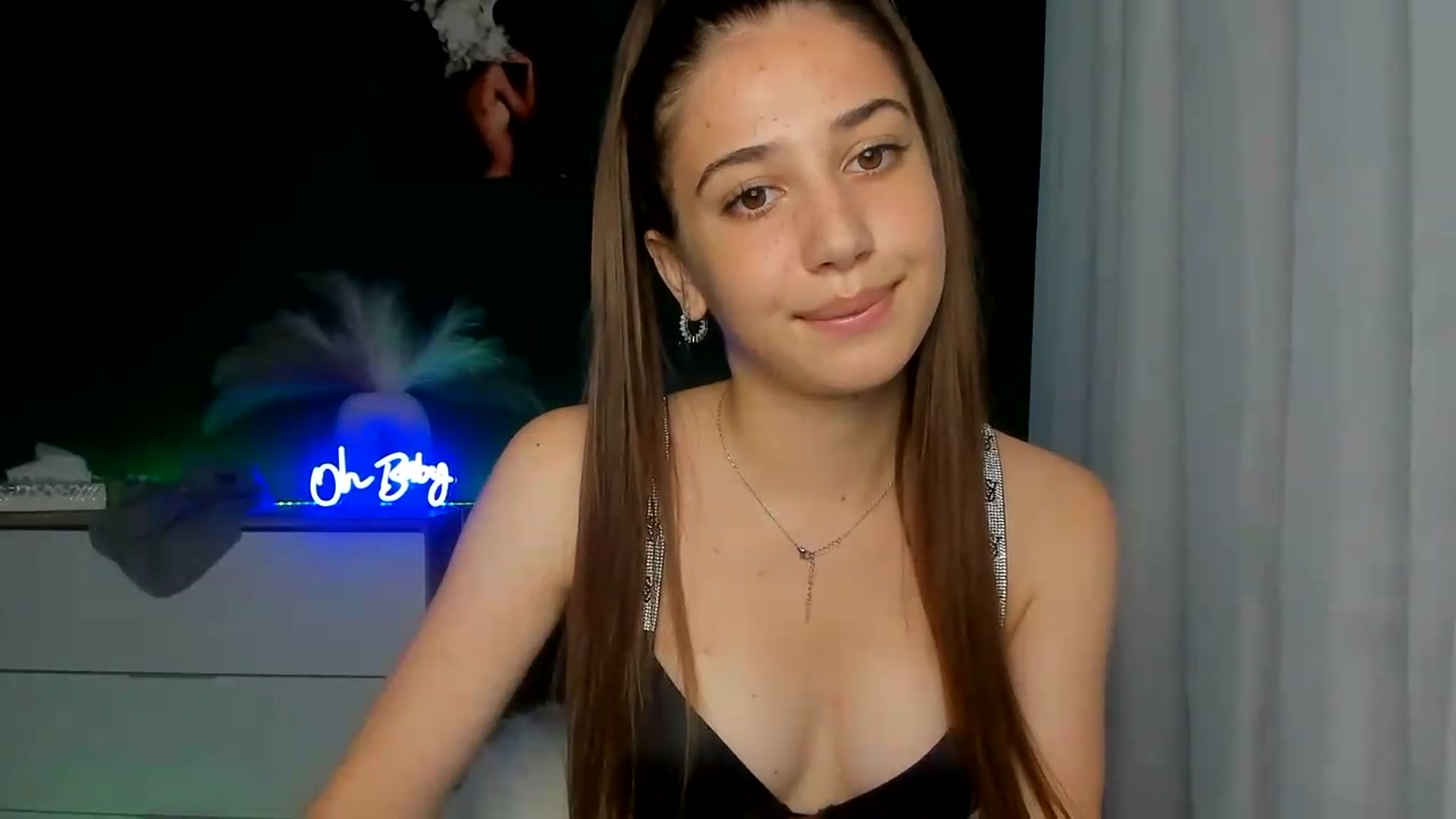 Gallery image thumbnail from AlexaPirs's myfreecams stream on, 07/17/2026, 14:10 image 8 of 20