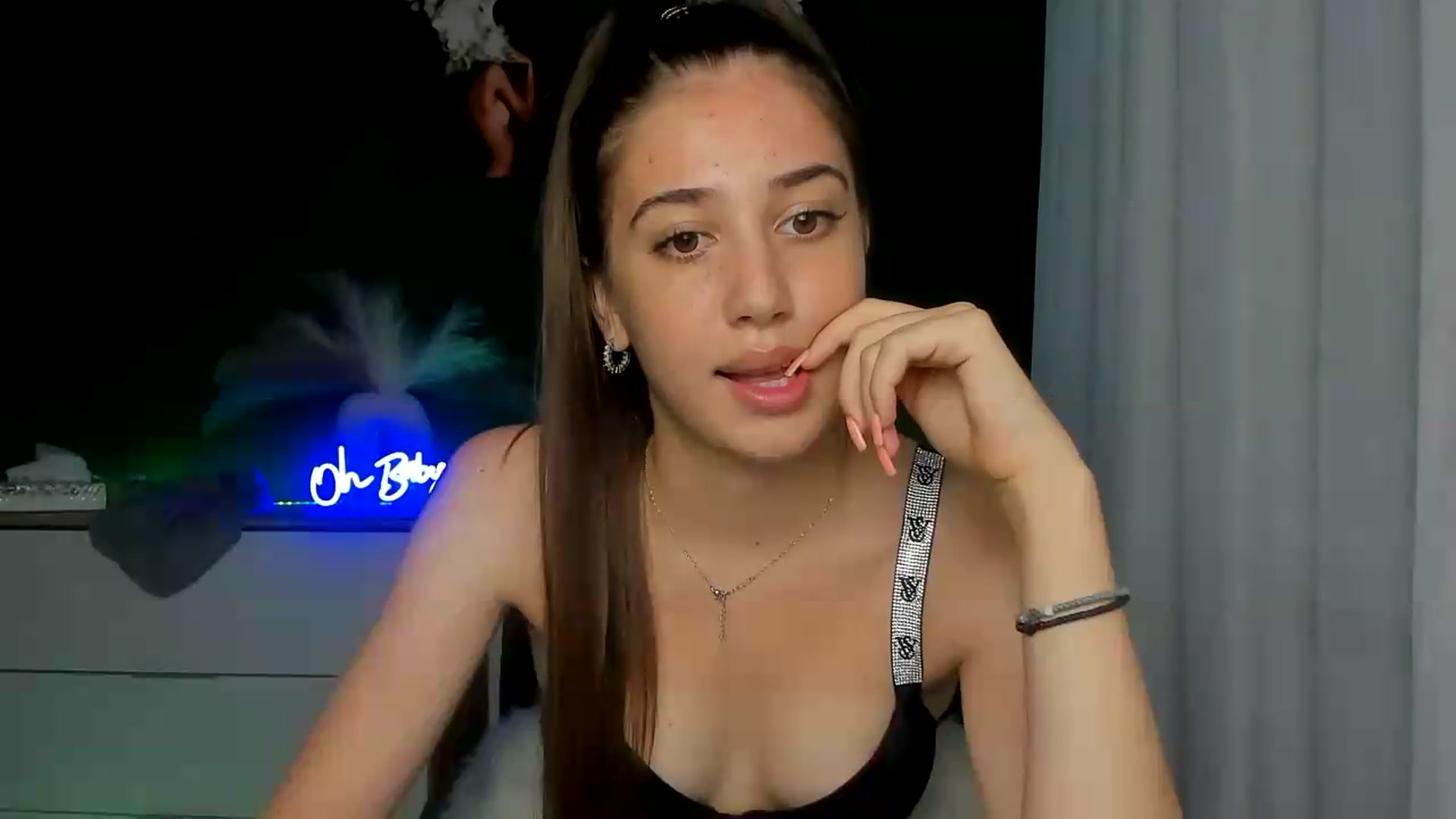 Gallery image thumbnail from AlexaPirs's myfreecams stream on, 07/17/2026, 14:43 image 18 of 20