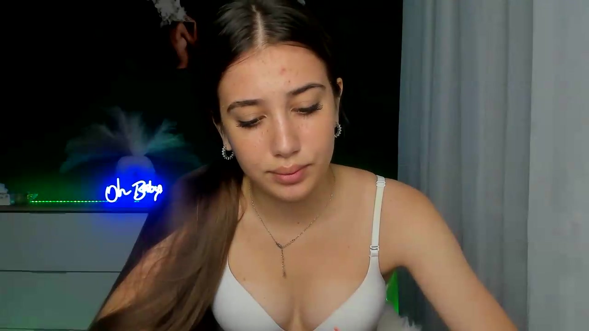 Gallery image thumbnail from AlexaPirs's myfreecams stream on, 07/20/2026, 14:23 image 2 of 20