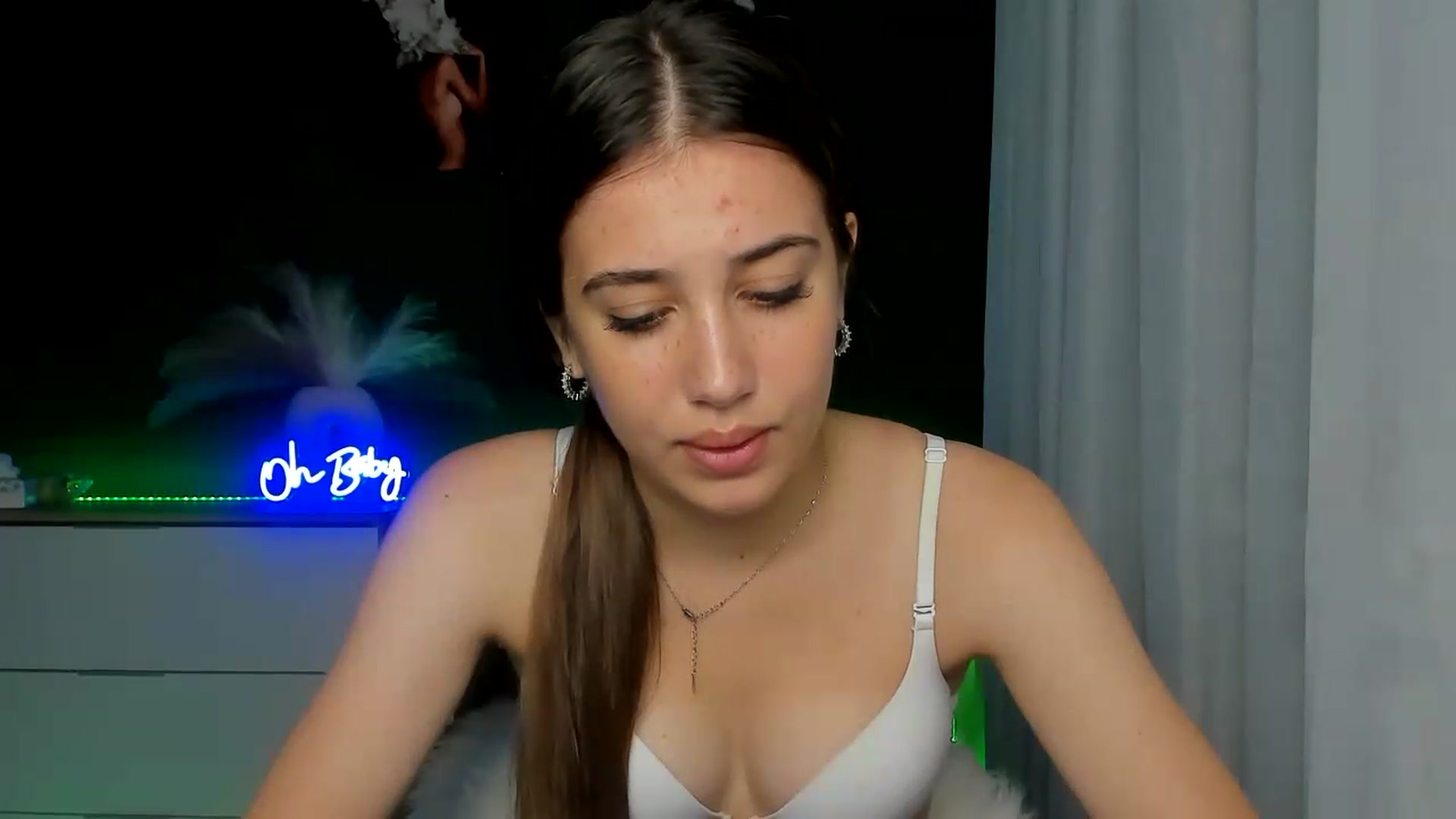 Gallery image thumbnail from AlexaPirs's myfreecams stream on, 07/20/2026, 14:23 image 9 of 20