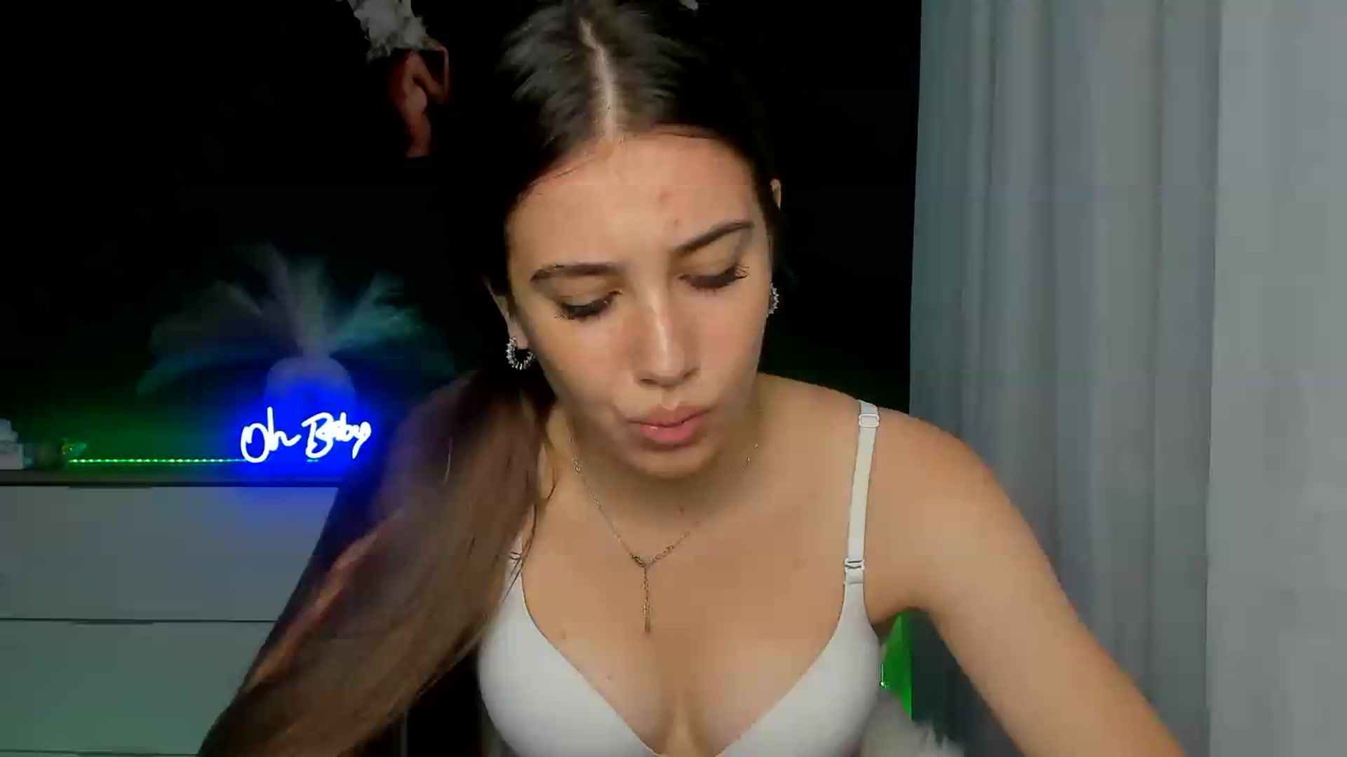 Gallery image thumbnail from AlexaPirs's myfreecams stream on, 07/20/2026, 14:23 image 1 of 20