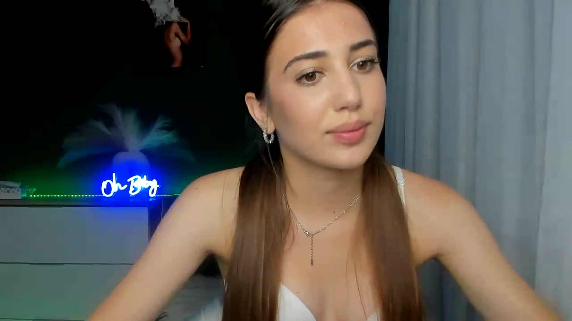 Gallery image thumbnail from AlexaPirs's myfreecams stream on, 07/20/2026, 16:48 image 17 of 20