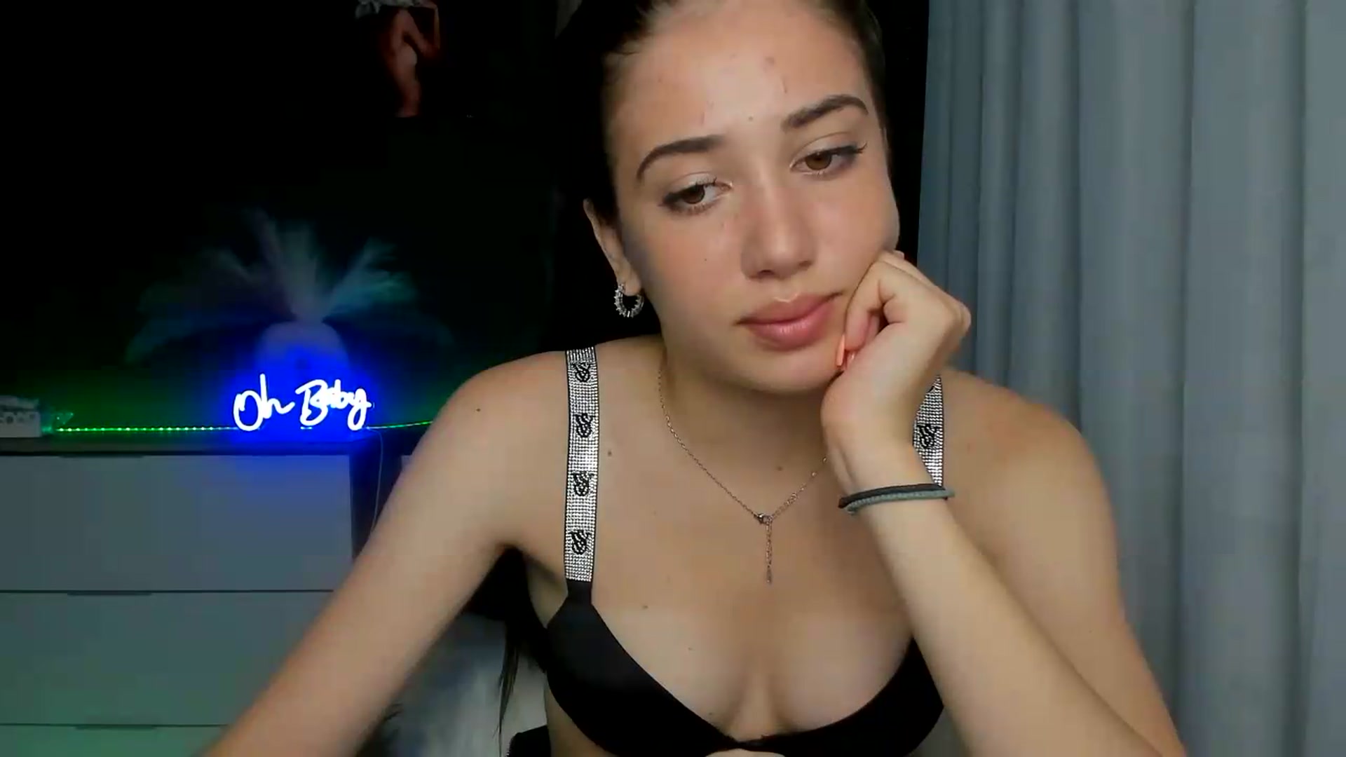 Gallery image thumbnail from AlexaPirs's myfreecams stream on, 07/23/2026, 13:51 image 16 of 20