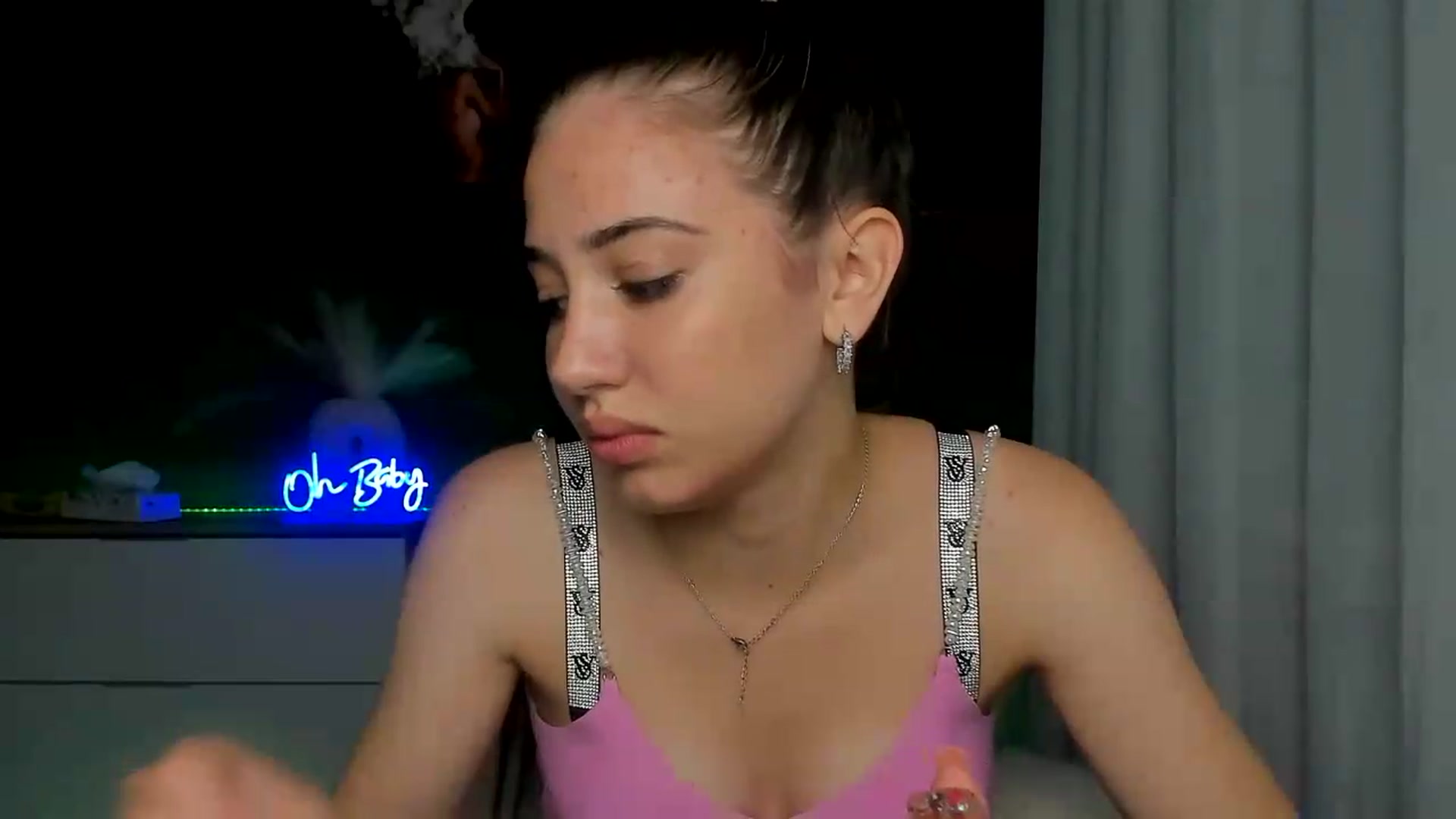 Gallery image thumbnail from AlexaPirs's myfreecams stream on, 07/23/2026, 15:44 image 5 of 20