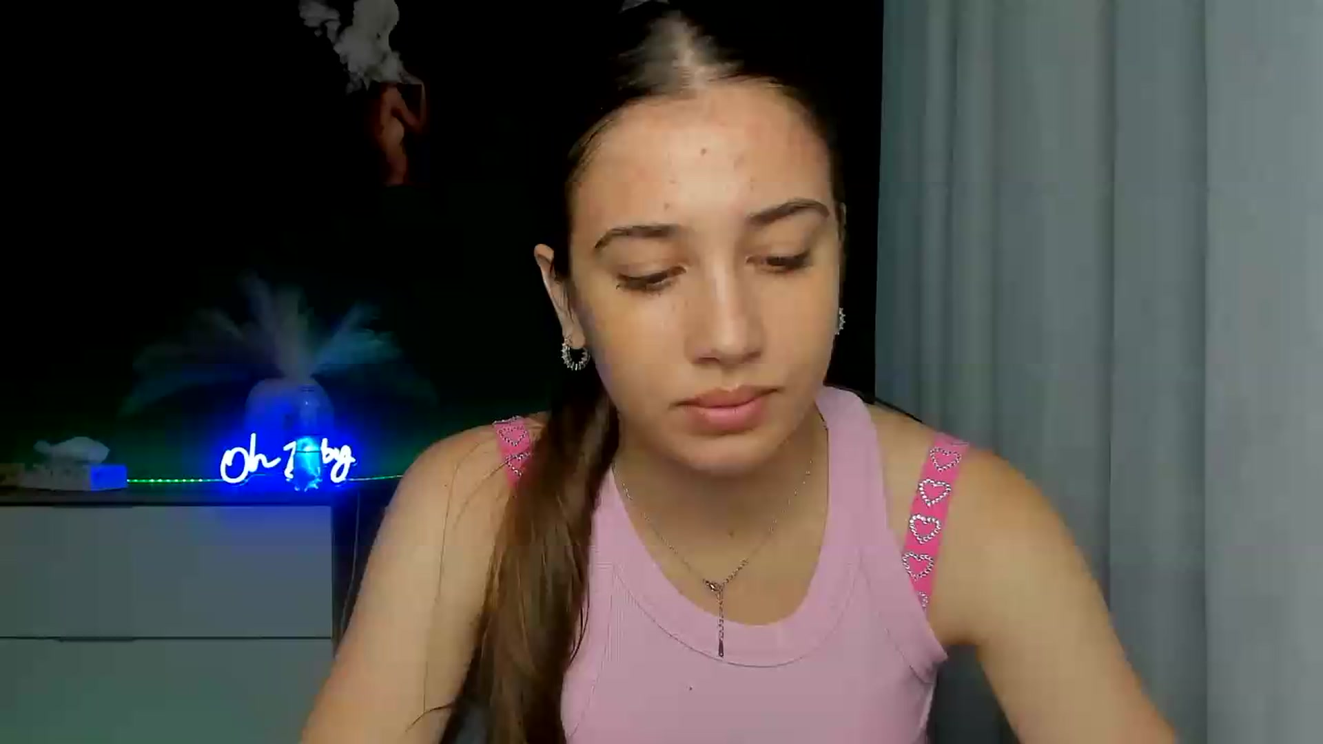 Gallery image thumbnail from AlexaPirs's myfreecams stream on, 07/27/2026, 14:01 image 1 of 20
