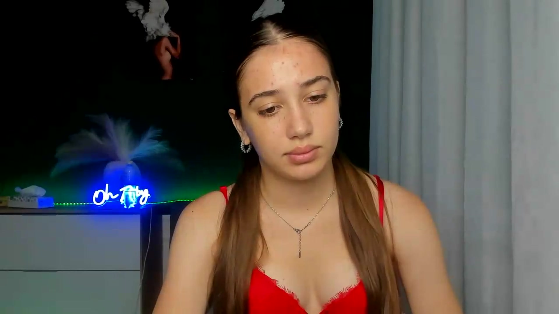 Gallery image thumbnail from AlexaPirs's myfreecams stream on, 07/27/2026, 14:32 image 12 of 20