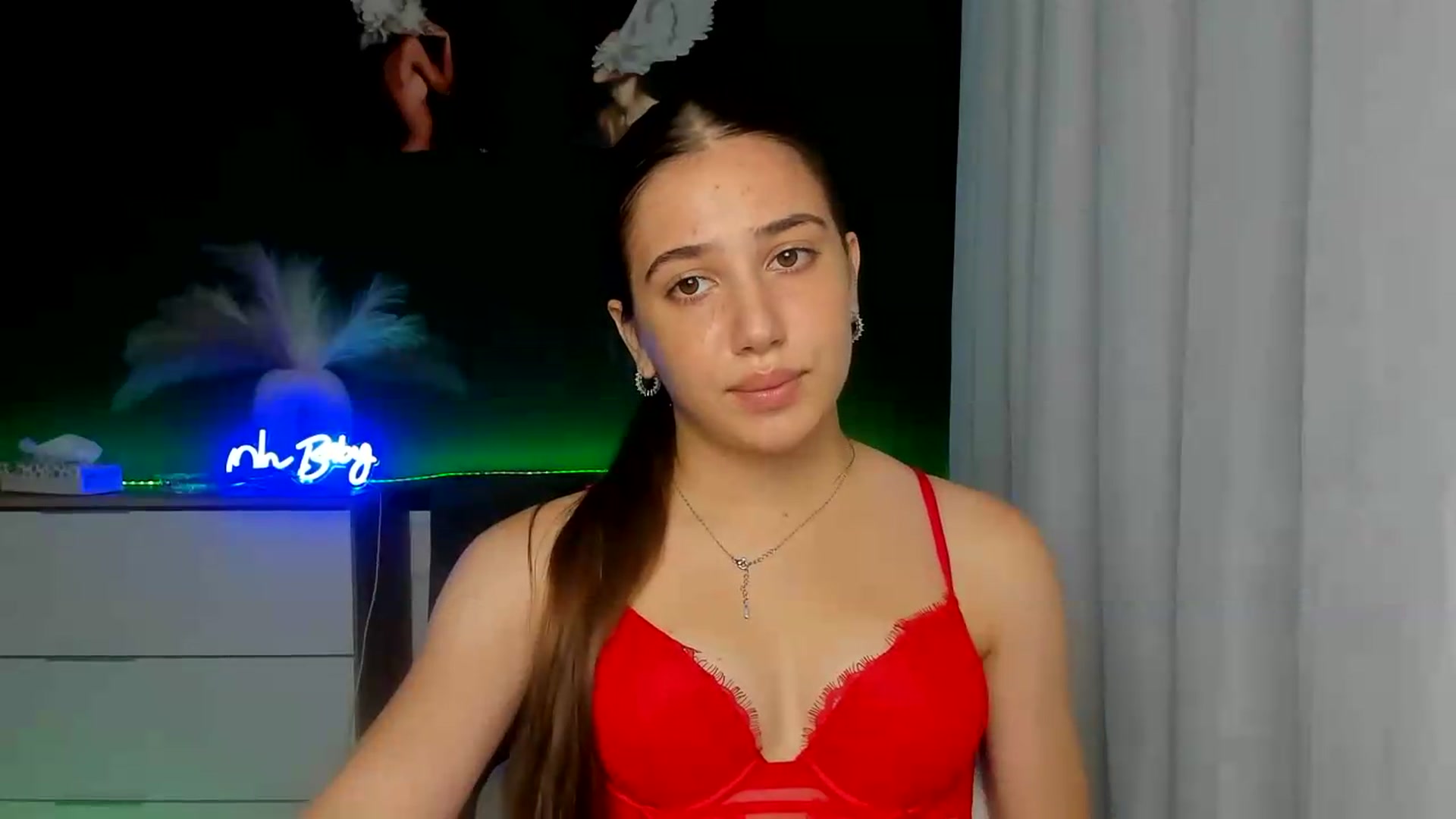 Gallery image thumbnail from AlexaPirs's myfreecams stream on, 07/27/2026, 16:13 image 6 of 20