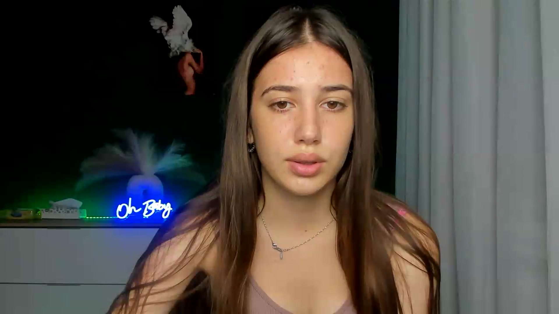 Gallery image thumbnail from AlexaPirs's myfreecams stream on, 07/28/2026, 12:38 image 15 of 20