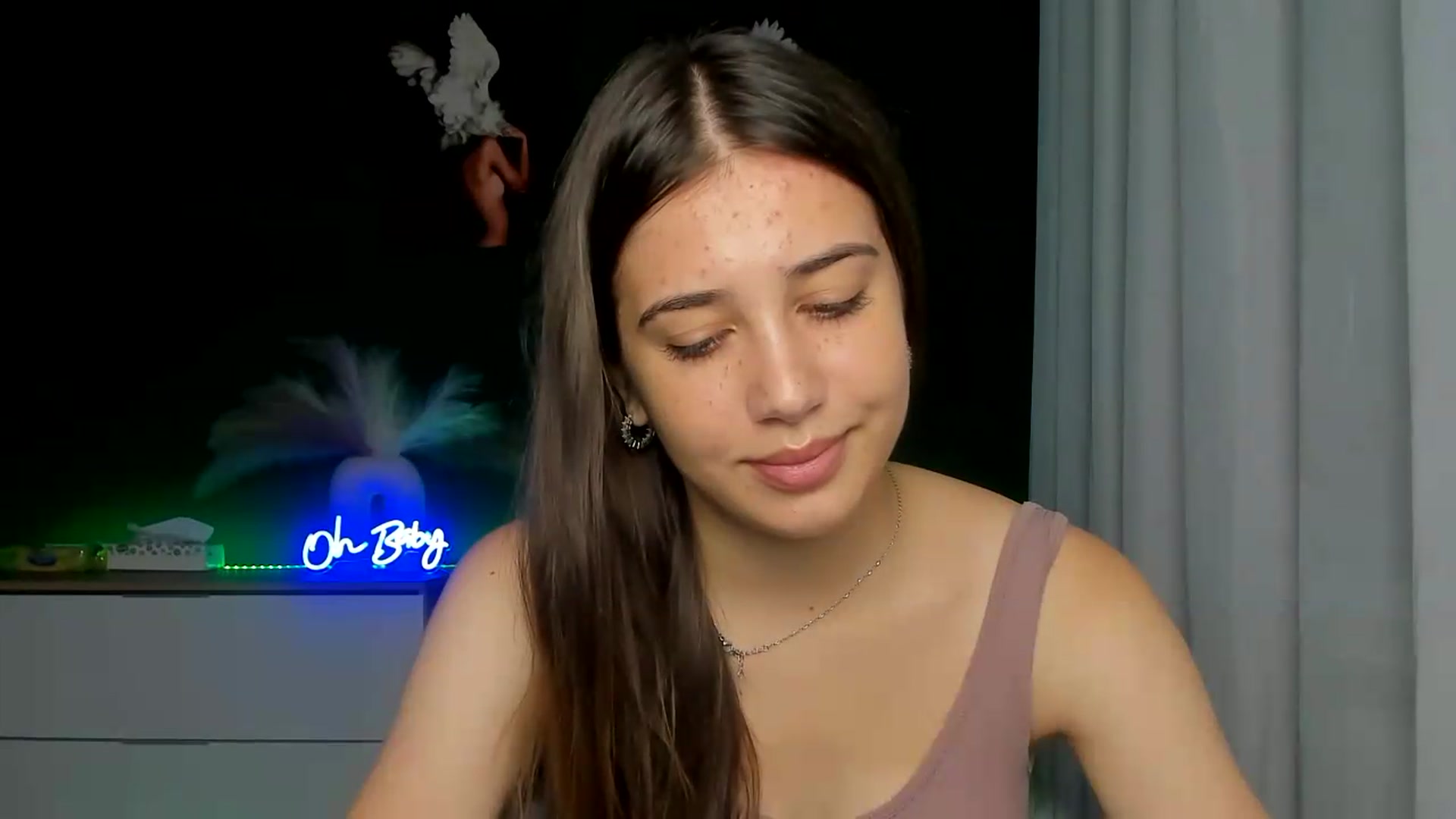 Gallery image thumbnail from AlexaPirs's myfreecams stream on, 07/28/2026, 12:38 image 13 of 20