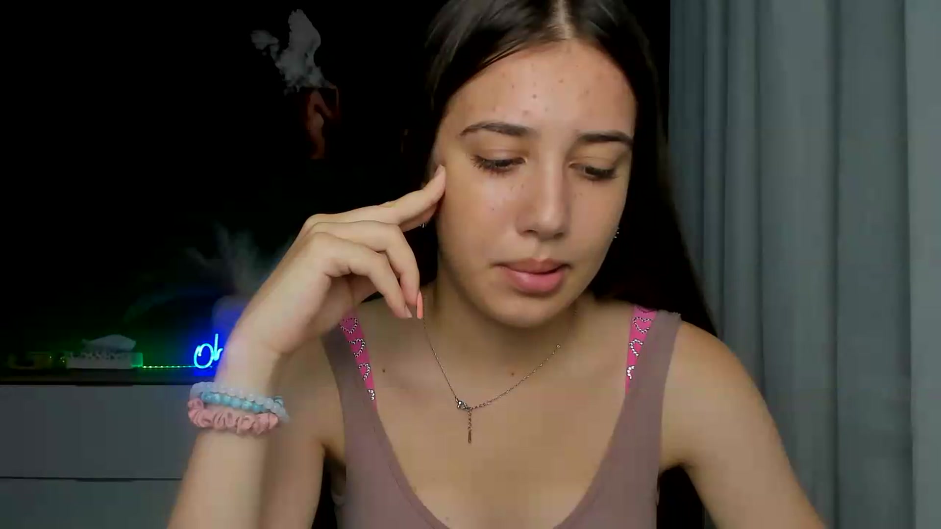 Gallery image thumbnail from AlexaPirs's myfreecams stream on, 07/28/2026, 12:38 image 19 of 20