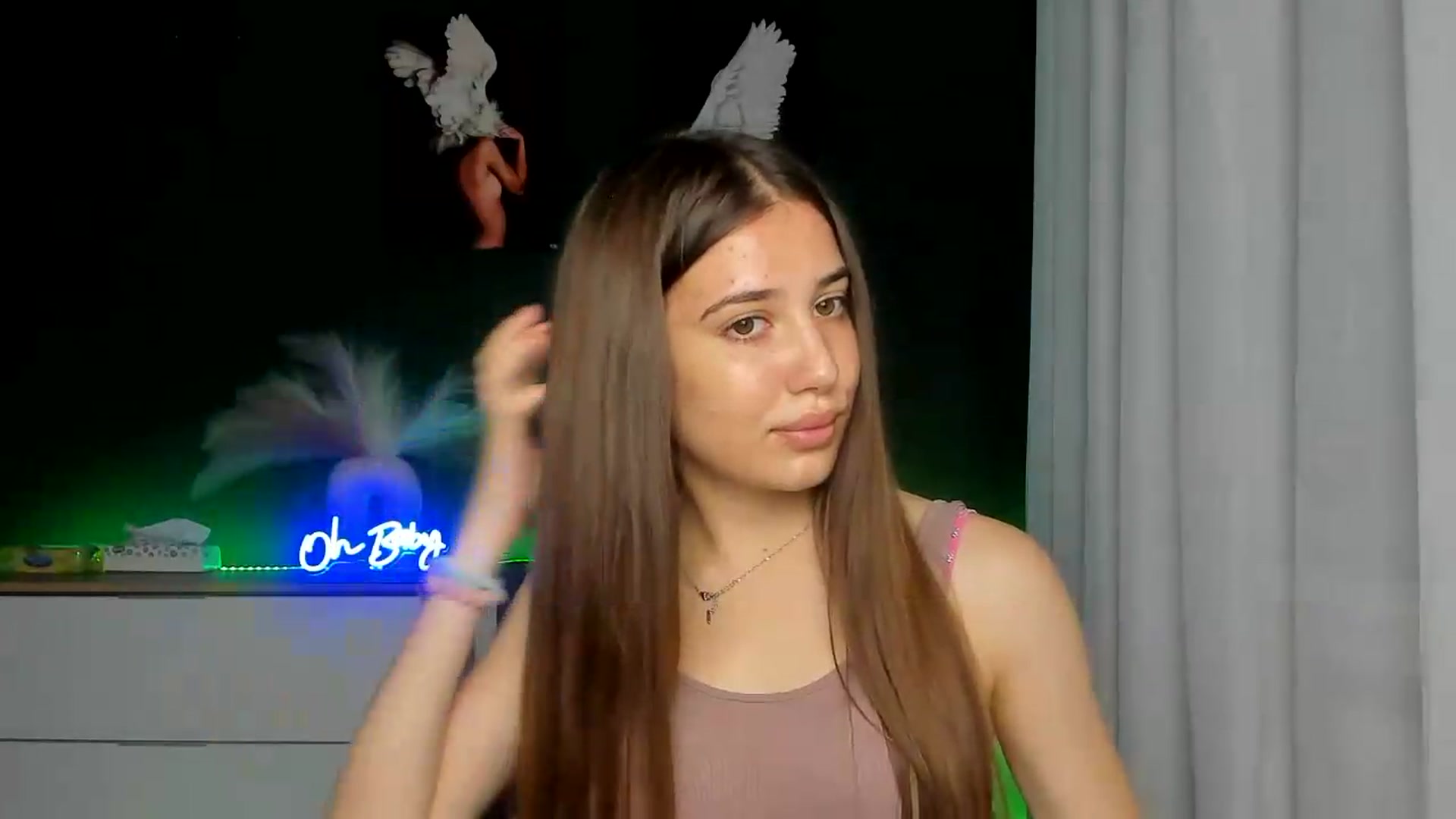Gallery image thumbnail from AlexaPirs's myfreecams stream on, 07/28/2026, 12:38 image 16 of 20