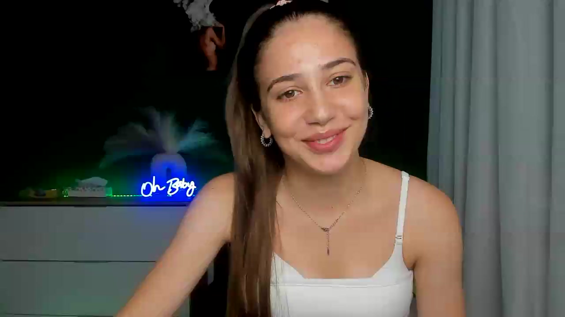 Gallery image thumbnail from AlexaPirs's myfreecams stream on, 07/29/2026, 14:56 image 2 of 20