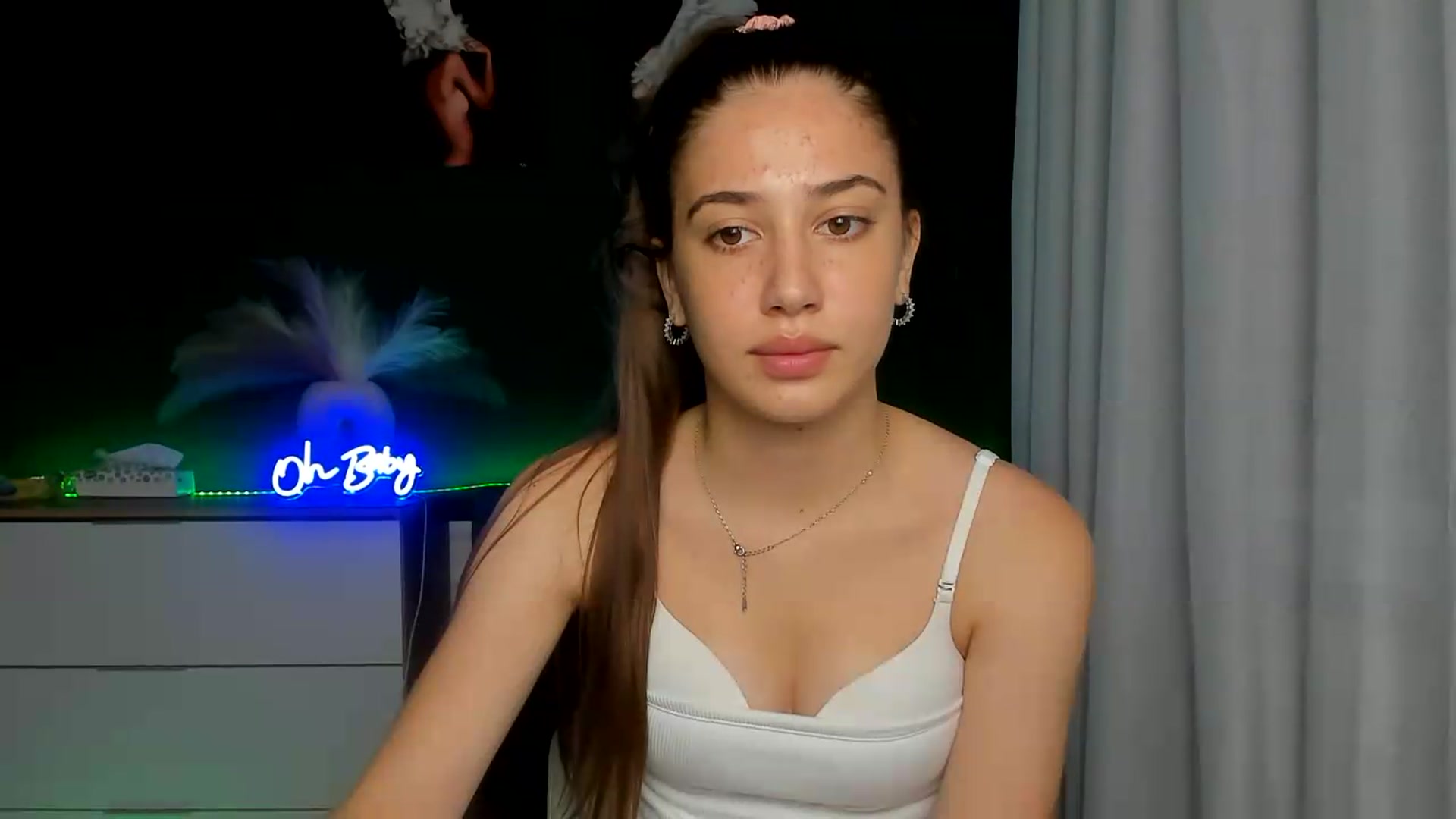 Gallery image thumbnail from AlexaPirs's myfreecams stream on, 07/29/2026, 16:02 image 8 of 20