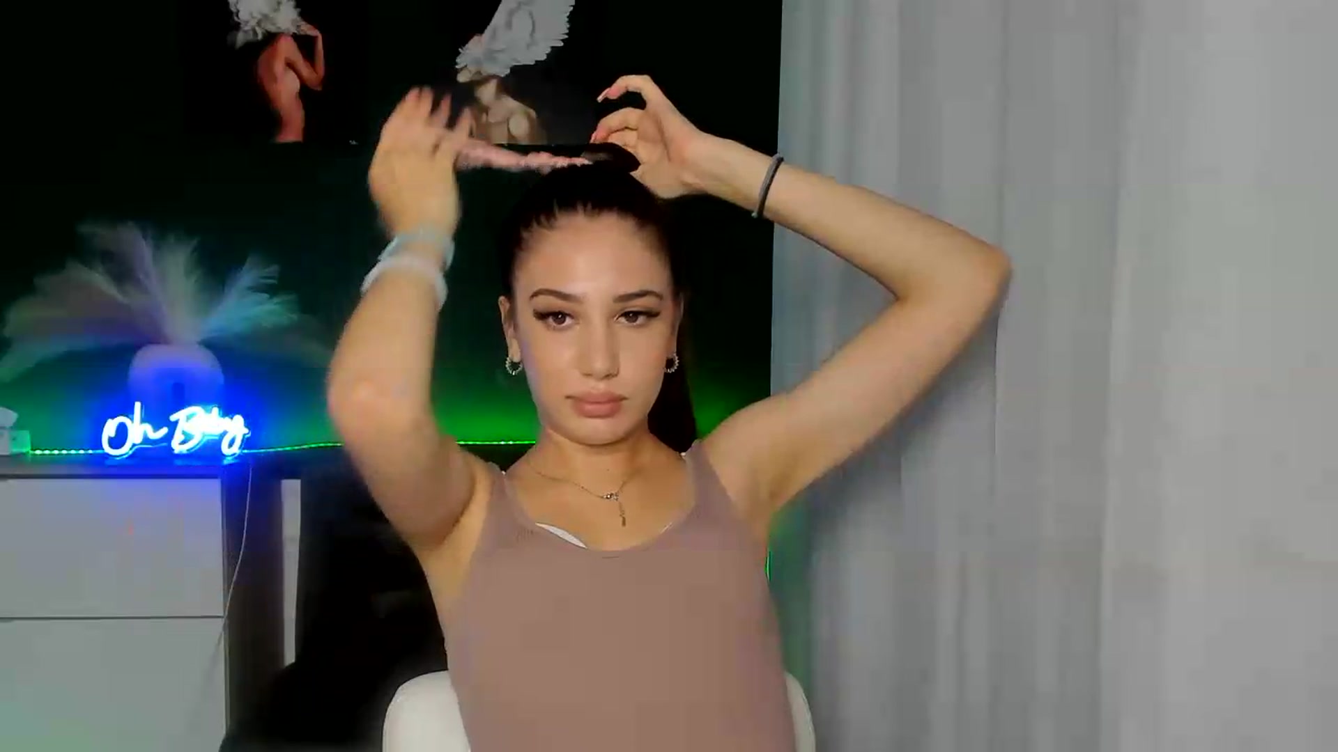 Gallery image thumbnail from AlexaPirs's myfreecams stream on, 07/30/2026, 13:22 image 6 of 20