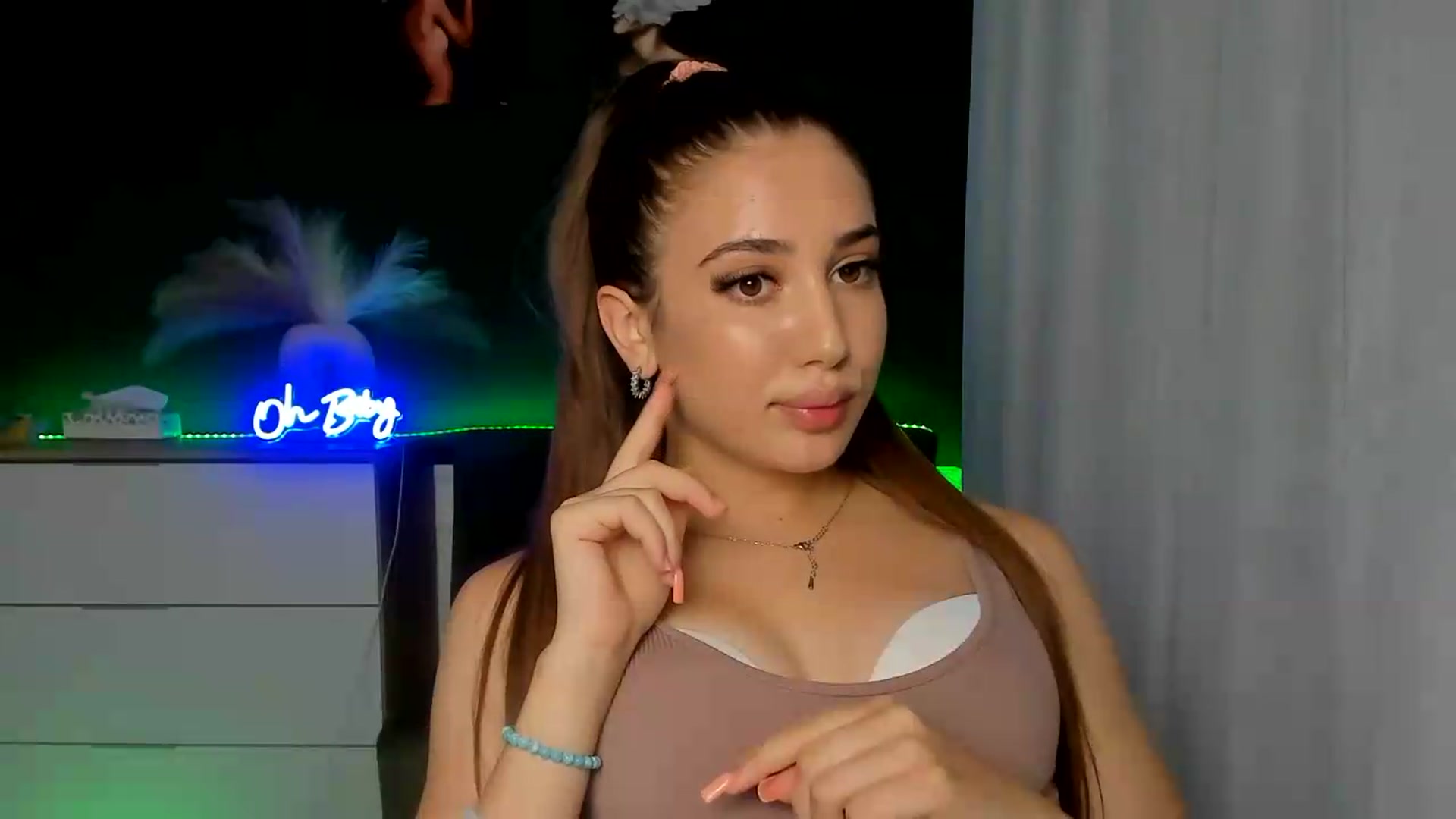 Gallery image thumbnail from AlexaPirs's myfreecams stream on, 07/30/2026, 16:08 image 12 of 20