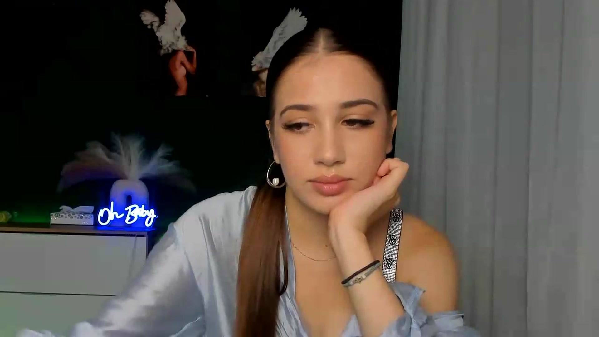 Gallery image thumbnail from AlexaPirs's myfreecams stream on, 08/02/2026, 13:20 image 7 of 20