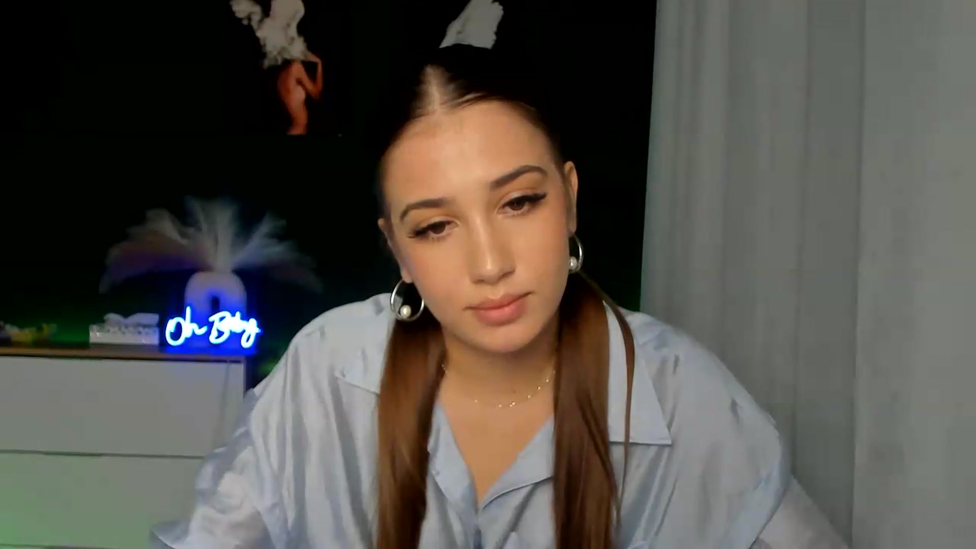 Gallery image thumbnail from AlexaPirs's myfreecams stream on, 08/02/2026, 16:44 image 2 of 20