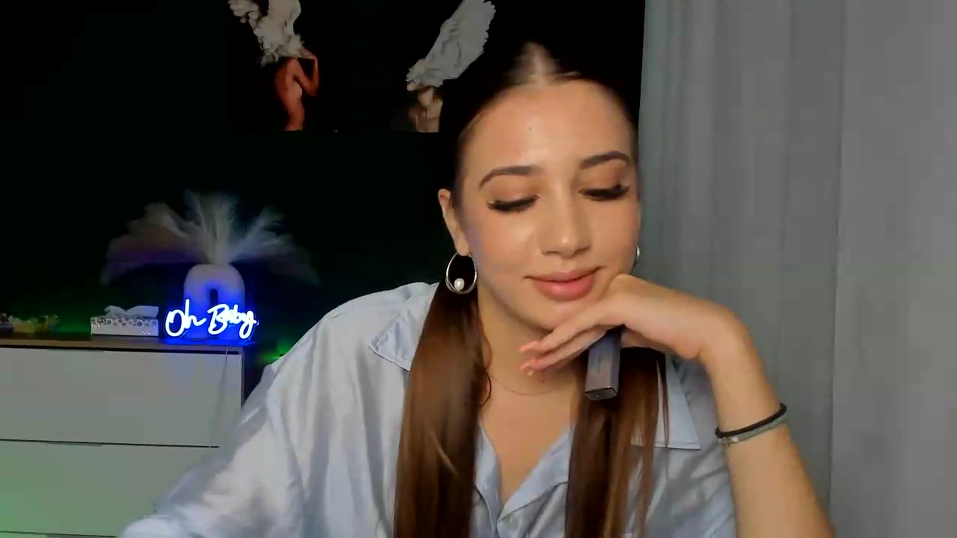Gallery image thumbnail from AlexaPirs's myfreecams stream on, 08/02/2026, 16:44 image 4 of 20
