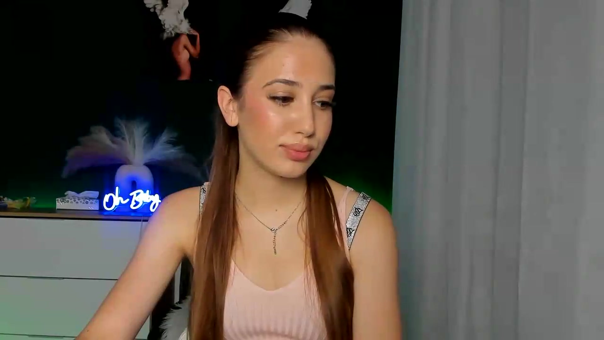 Gallery image thumbnail from AlexaPirs's myfreecams stream on, 08/03/2026, 12:43 image 14 of 20