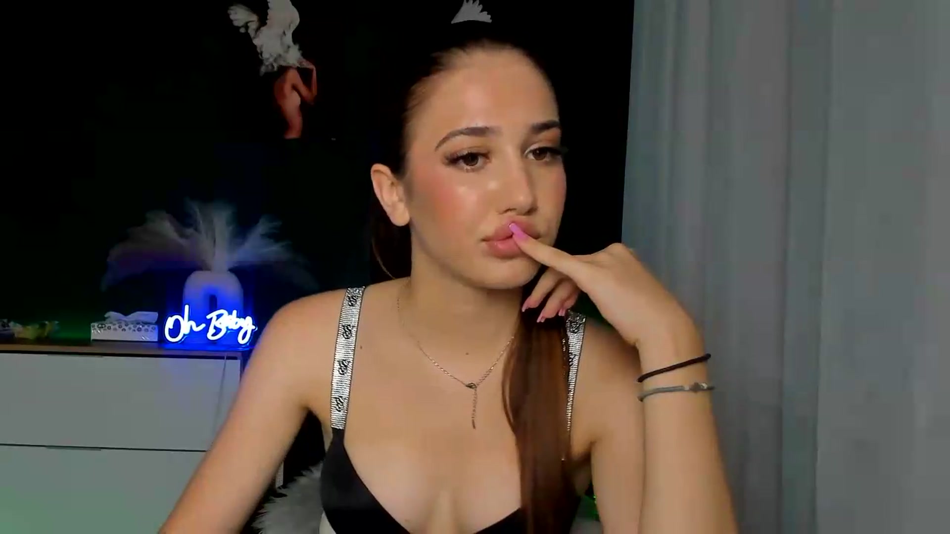 Gallery image thumbnail from AlexaPirs's myfreecams stream on, 08/03/2026, 14:08 image 3 of 20
