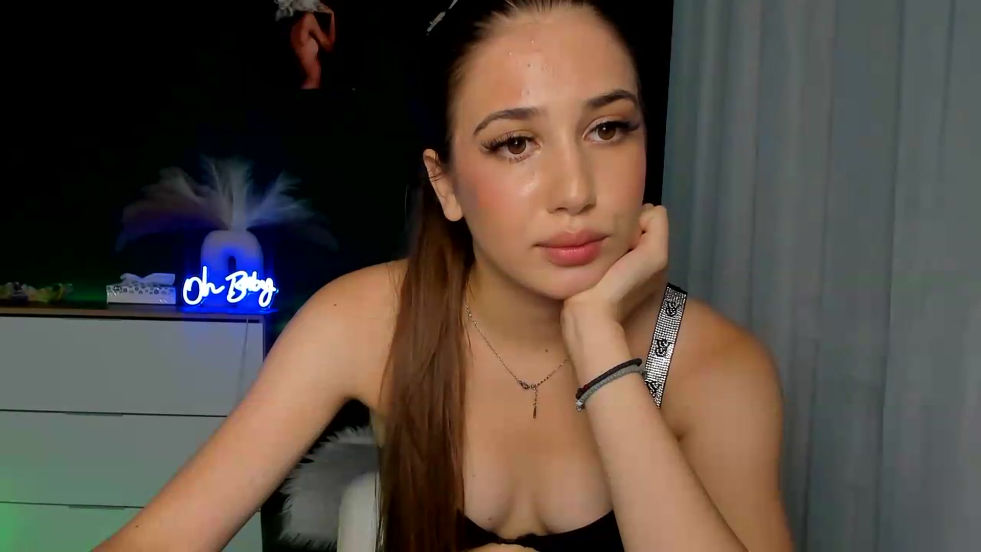 Gallery image thumbnail from AlexaPirs's myfreecams stream on, 08/03/2026, 14:57 image 2 of 20
