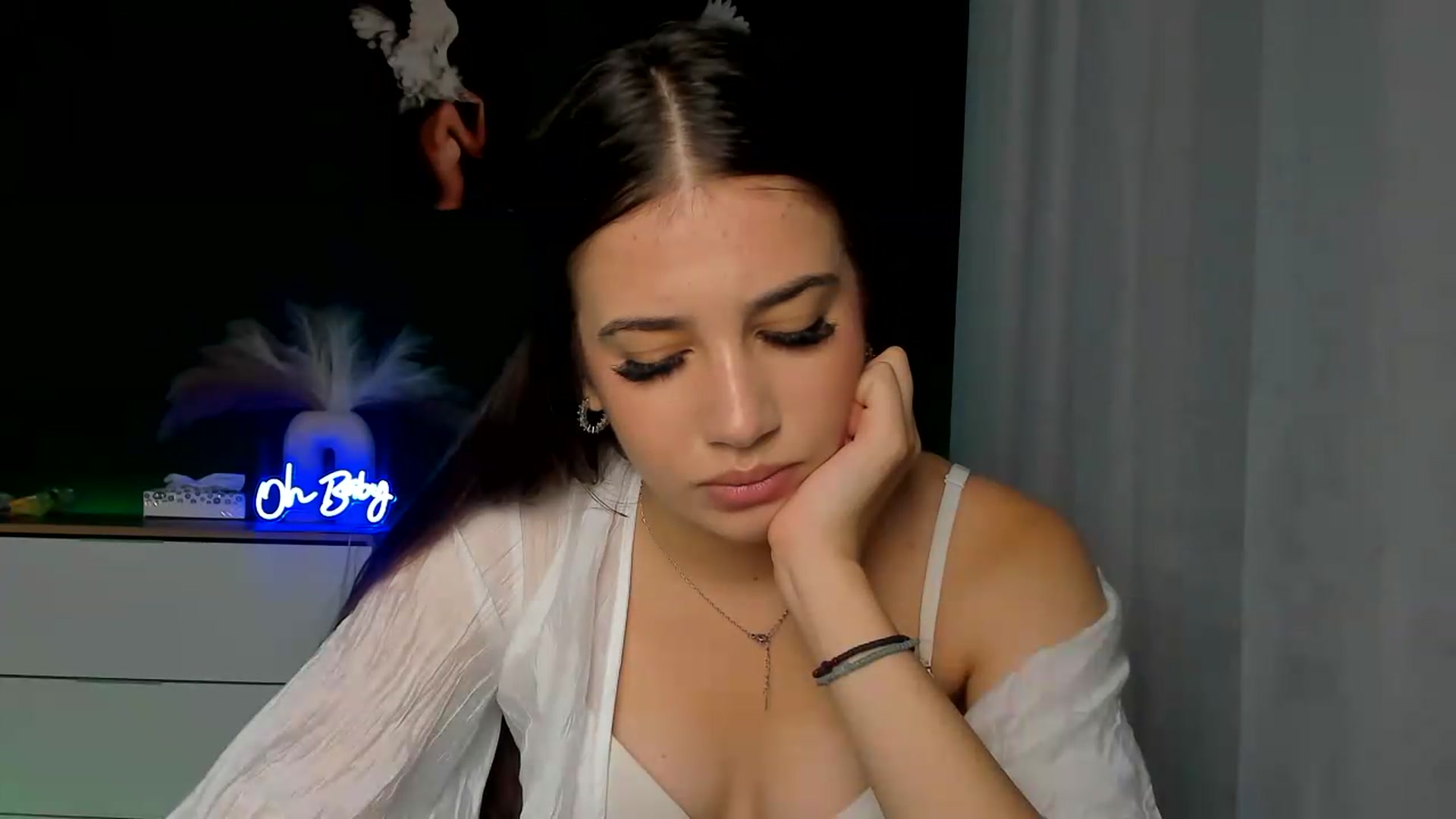 Gallery image thumbnail from AlexaPirs's myfreecams stream on, 08/05/2026, 13:44 image 16 of 20