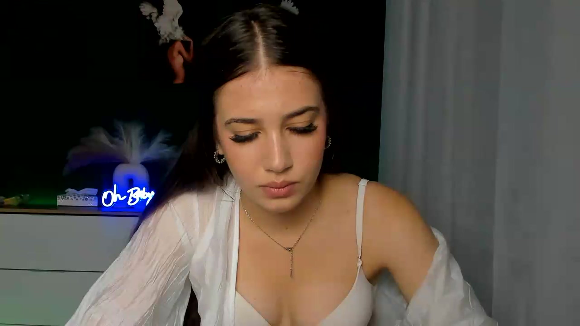 Gallery image thumbnail from AlexaPirs's myfreecams stream on, 08/05/2026, 13:44 image 14 of 20