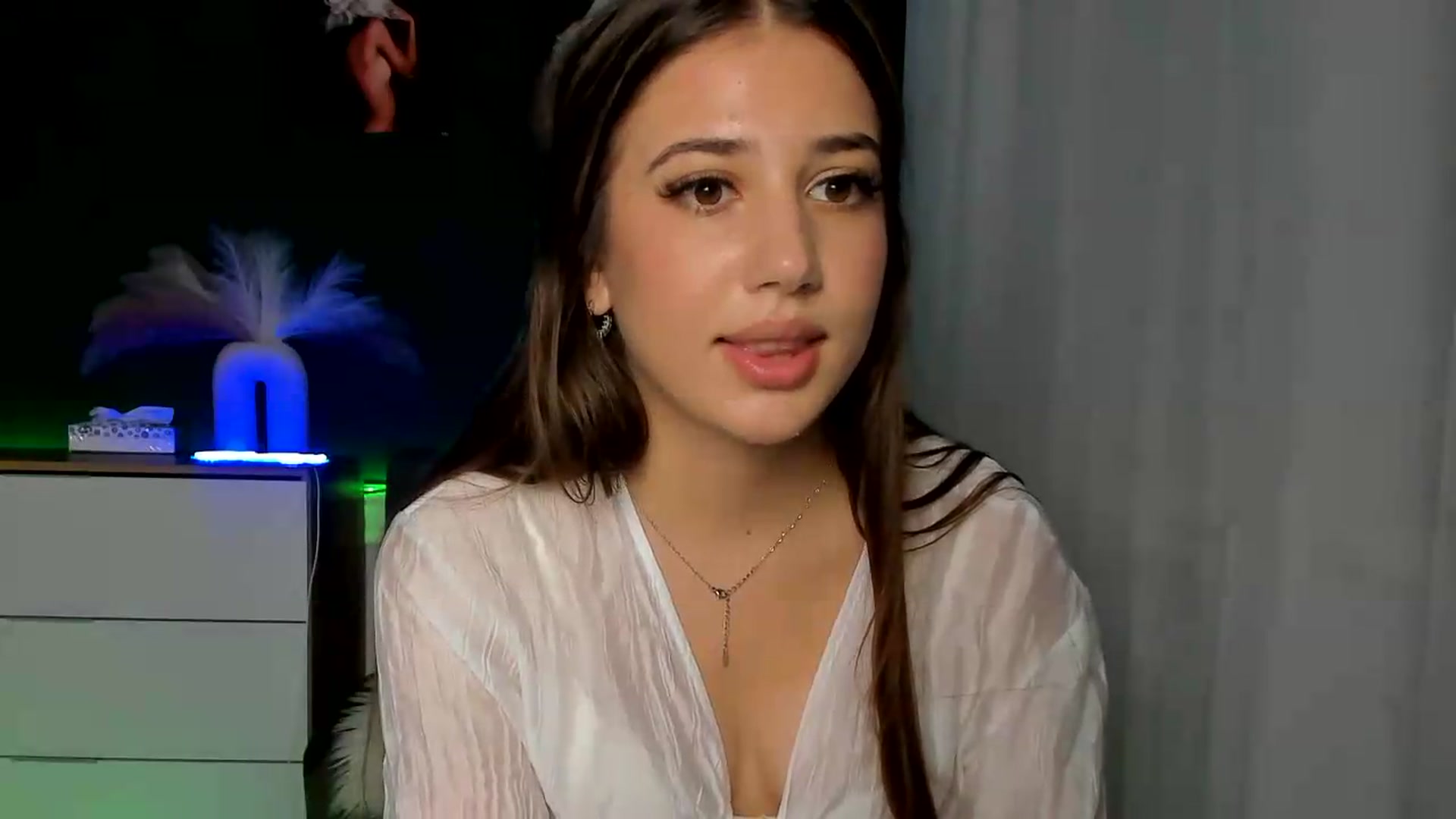 Gallery image thumbnail from AlexaPirs's myfreecams stream on, 08/05/2026, 16:51 image 20 of 20