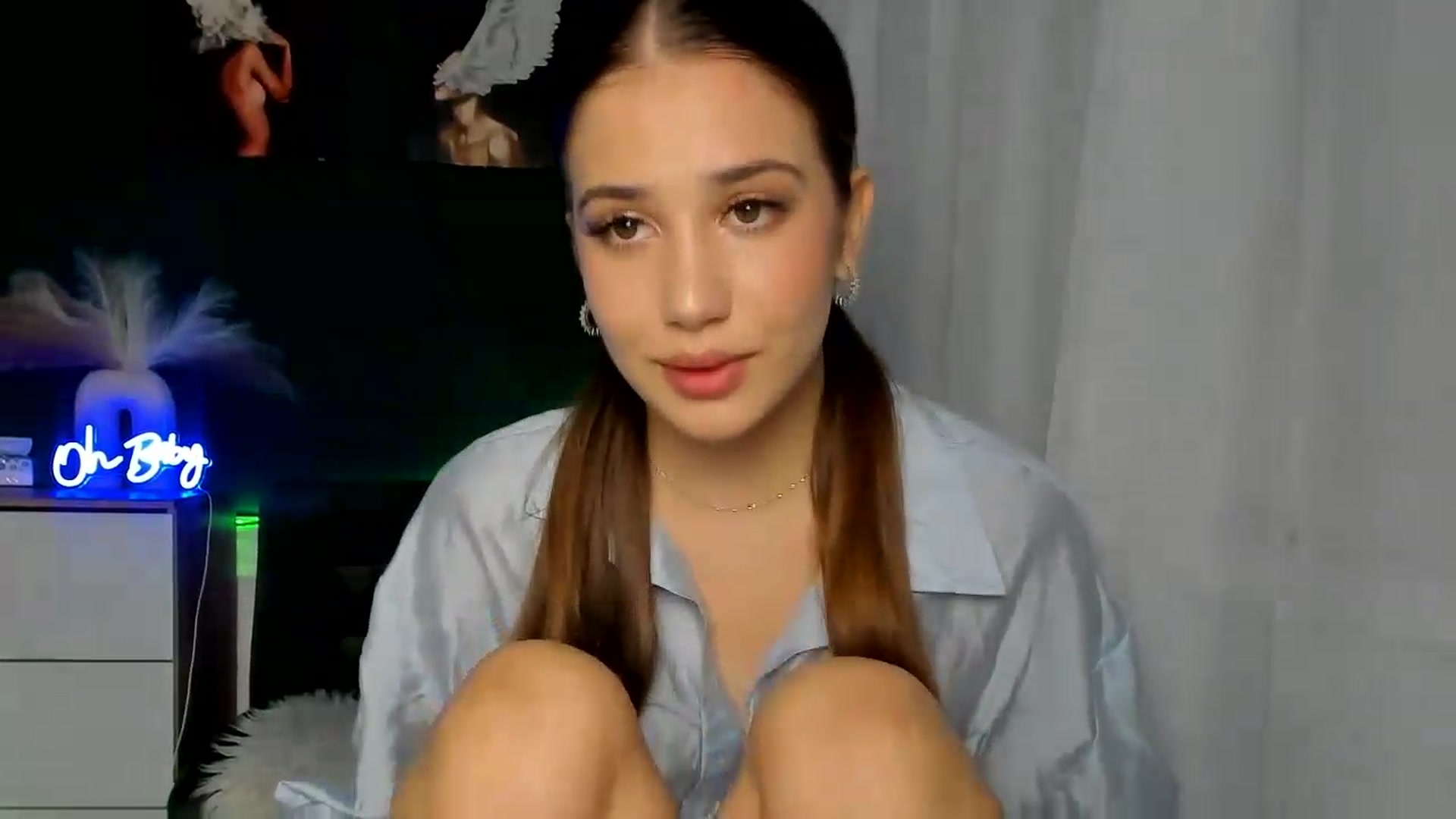 Gallery image thumbnail from AlexaPirs's myfreecams stream on, 08/12/2026, 13:35 image 17 of 20