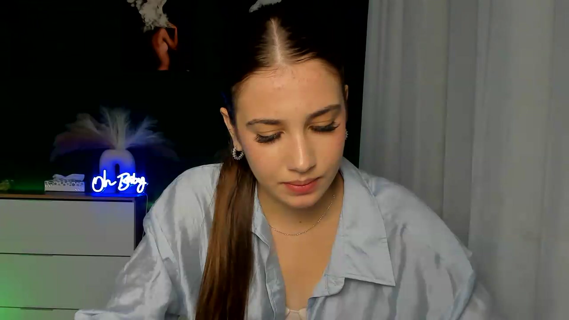 Gallery image thumbnail from AlexaPirs's myfreecams stream on, 08/12/2026, 14:31 image 3 of 20