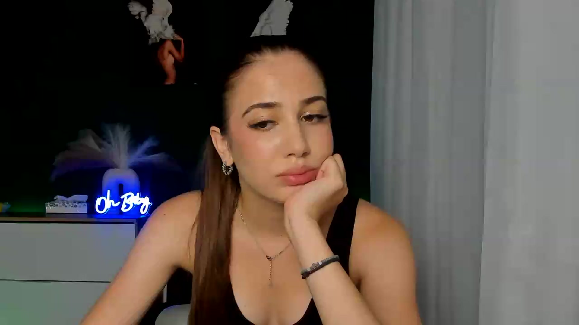 Gallery image thumbnail from AlexaPirs's myfreecams stream on, 08/14/2026, 15:03 image 9 of 20