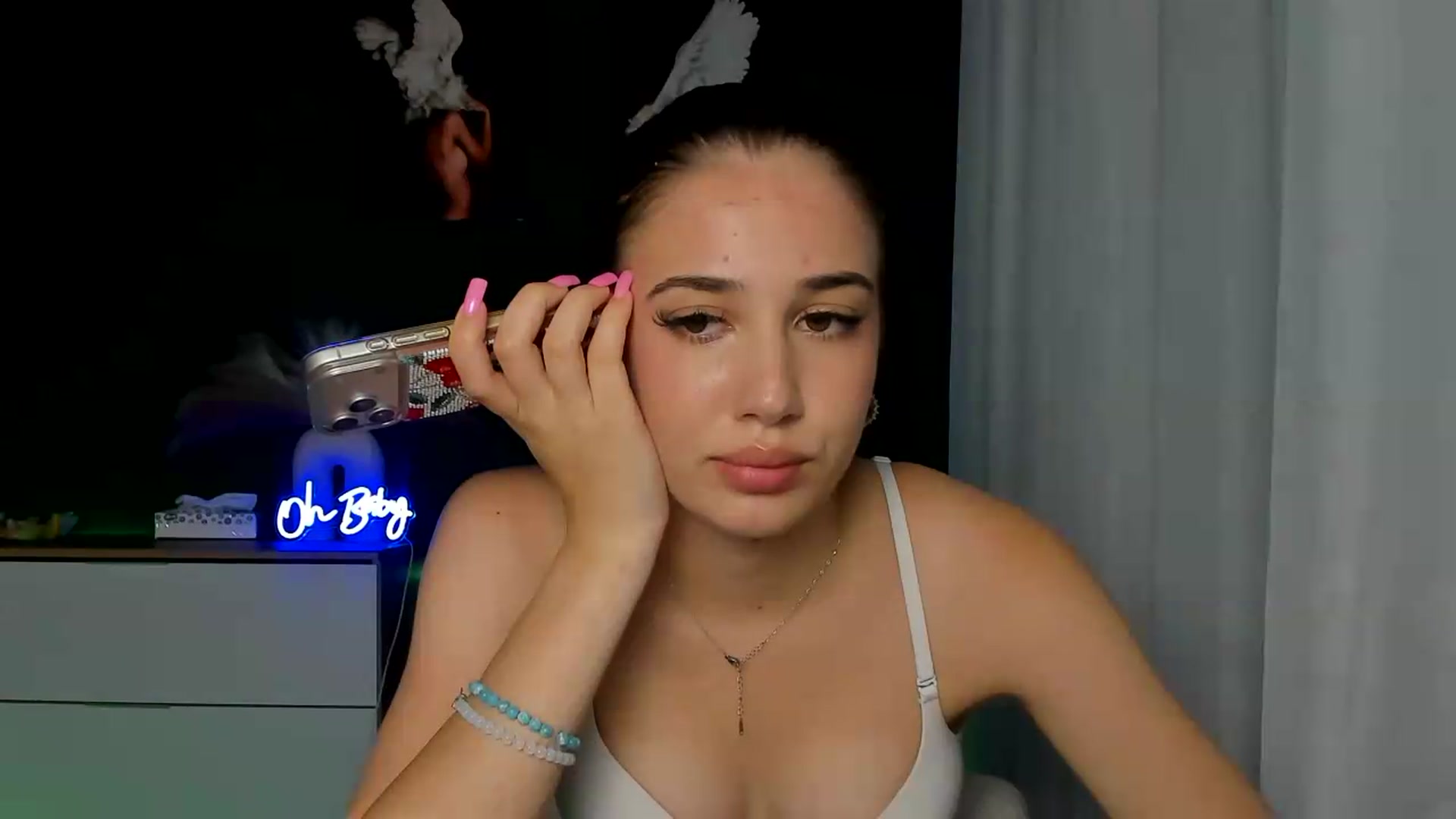 Gallery image thumbnail from AlexaPirs's myfreecams stream on, 08/17/2026, 15:48 image 5 of 20